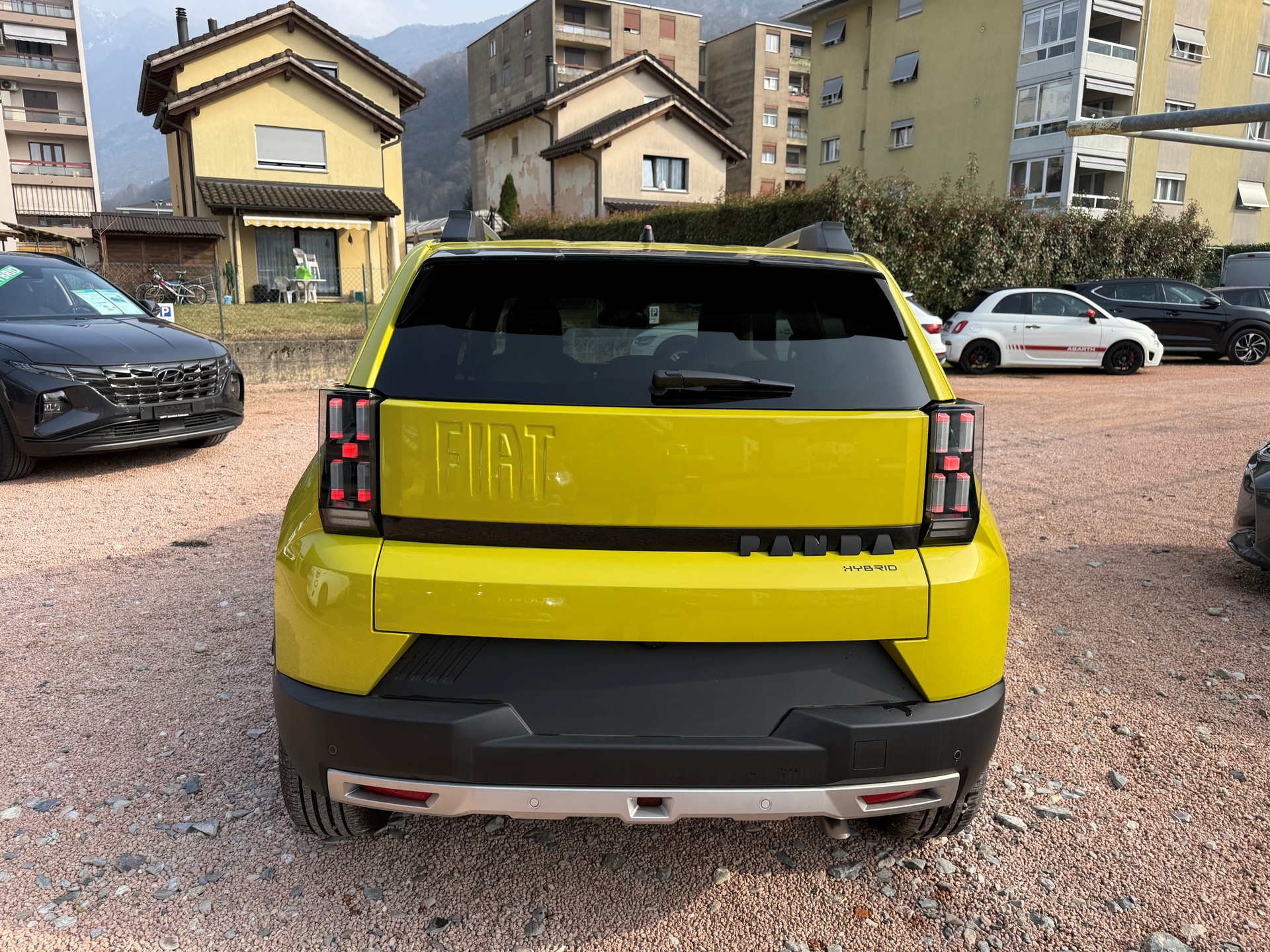 FIAT Grande Panda MHEV La Prima-image-1