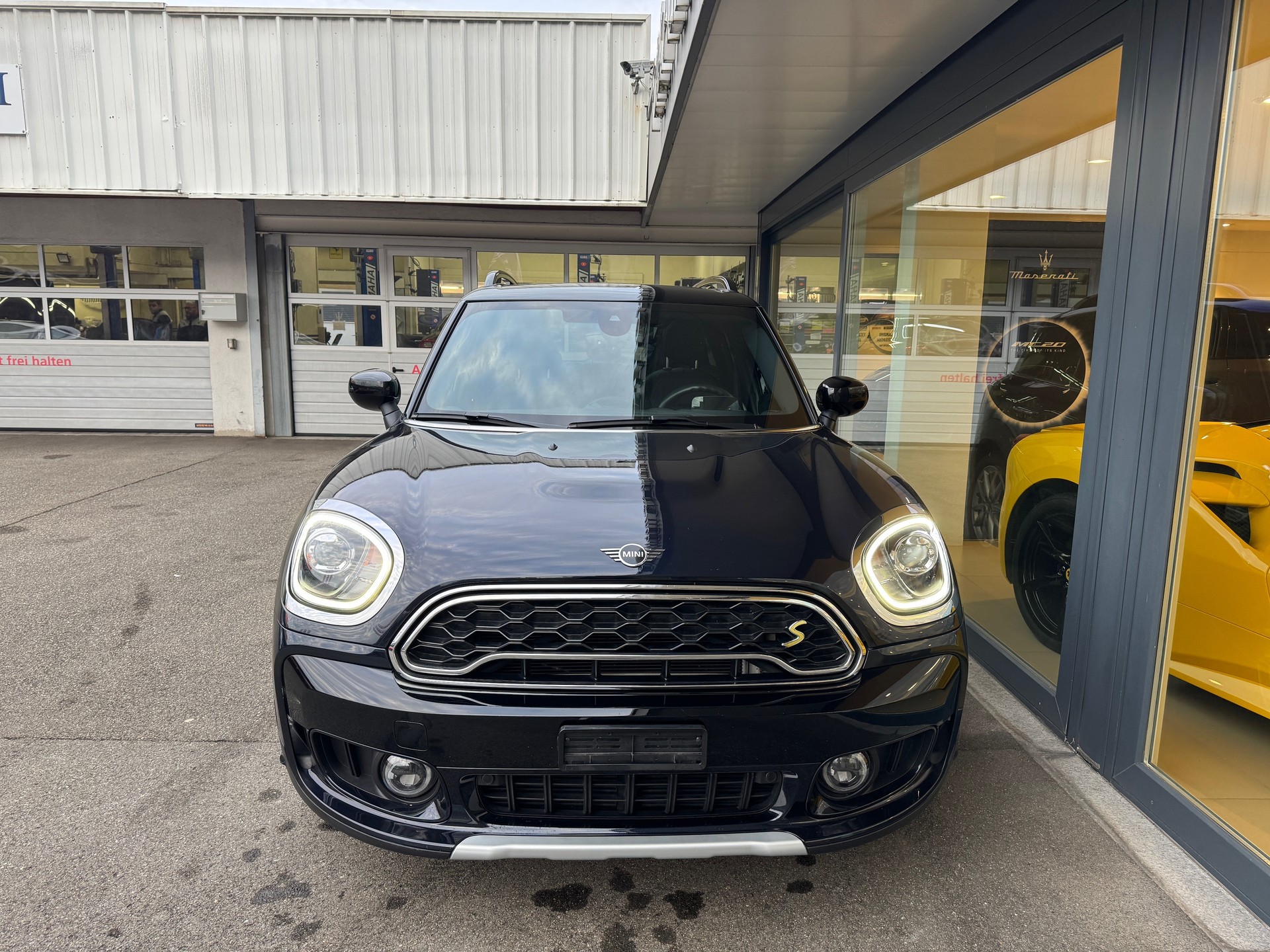 MINI Countryman Co.S E Trafalgar-image-10