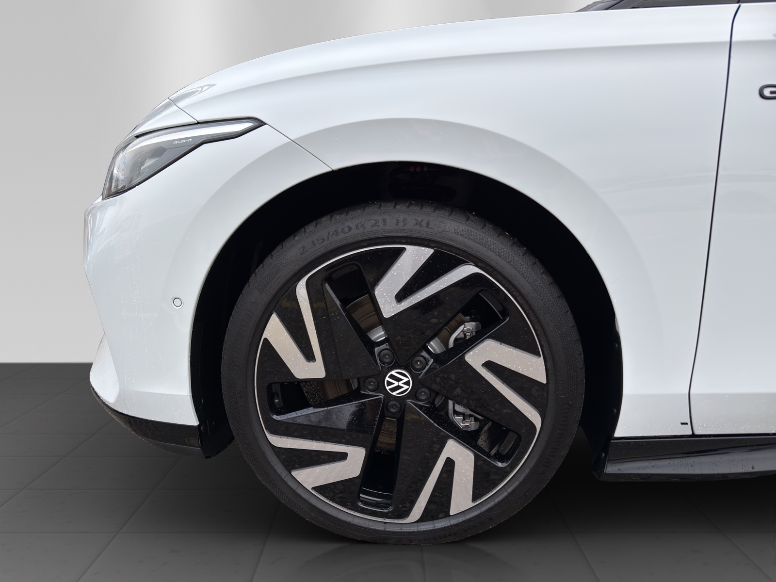 VW ID.7 Tourer GTX 86 kWh GTX United 4 Motion-image-7