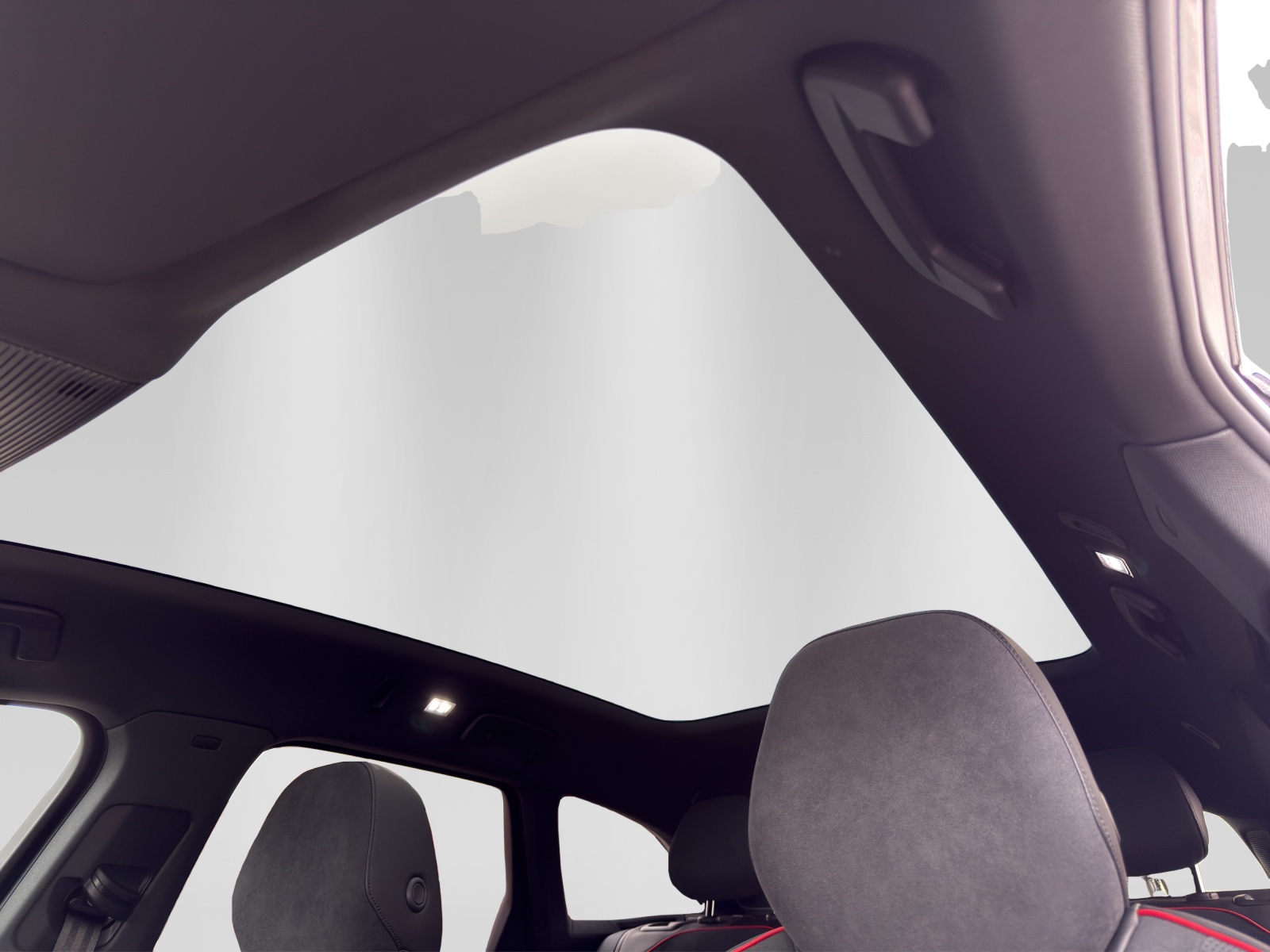 VW ID.7 Tourer GTX 86 kWh GTX United 4 Motion-image-12