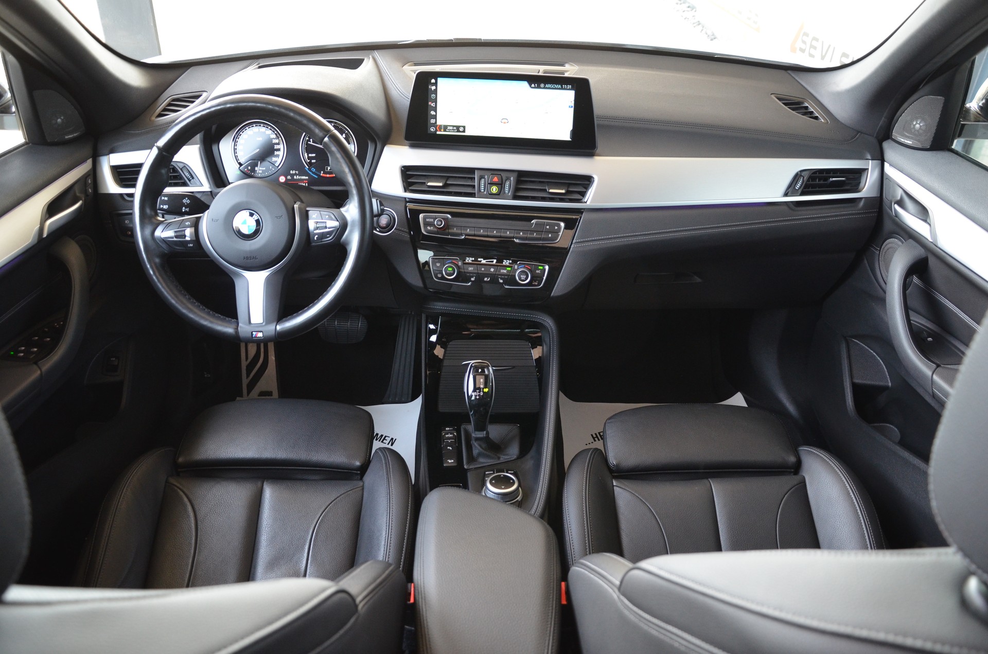 BMW X1 xDrive 25d M Sport Steptronic*Frisch ab MFK,1 Jahr oder 20'000km Garantie*-image-7