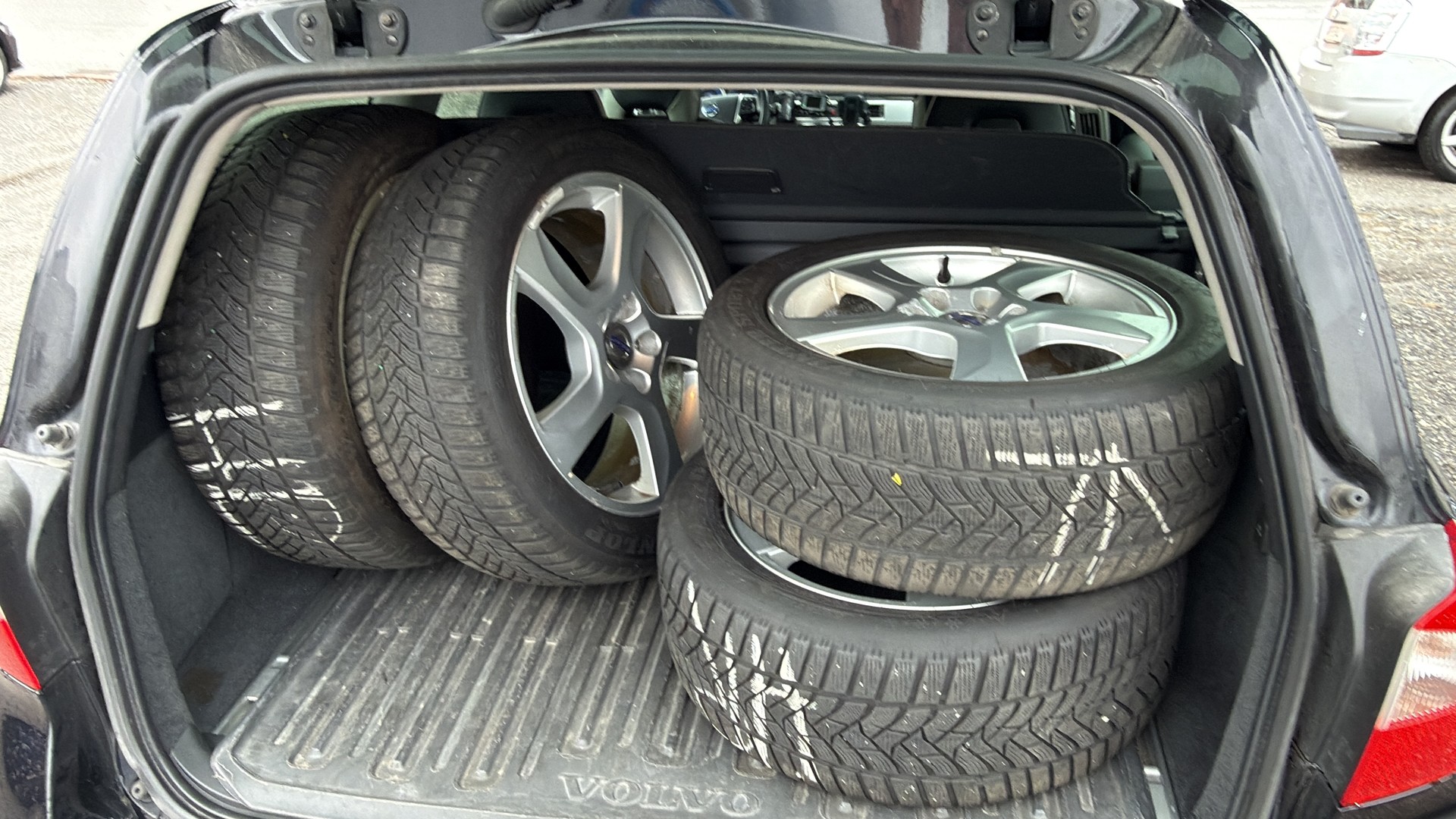 VOLVO V70 T6 AWD R-Design Geartronic-image-10