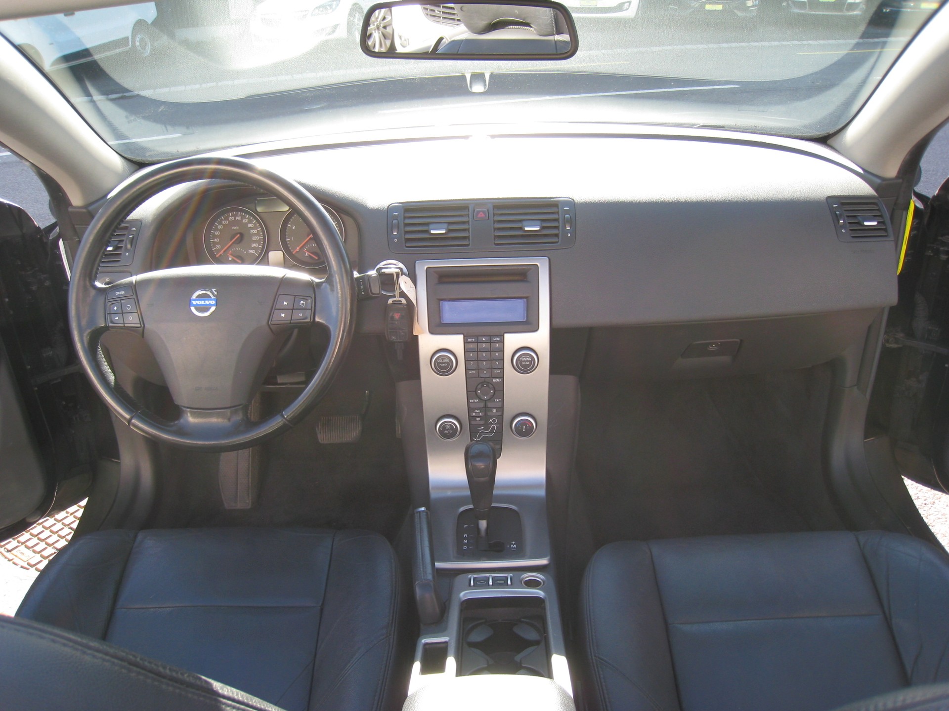 VOLVO C70 2.4i Kinetic-image-14