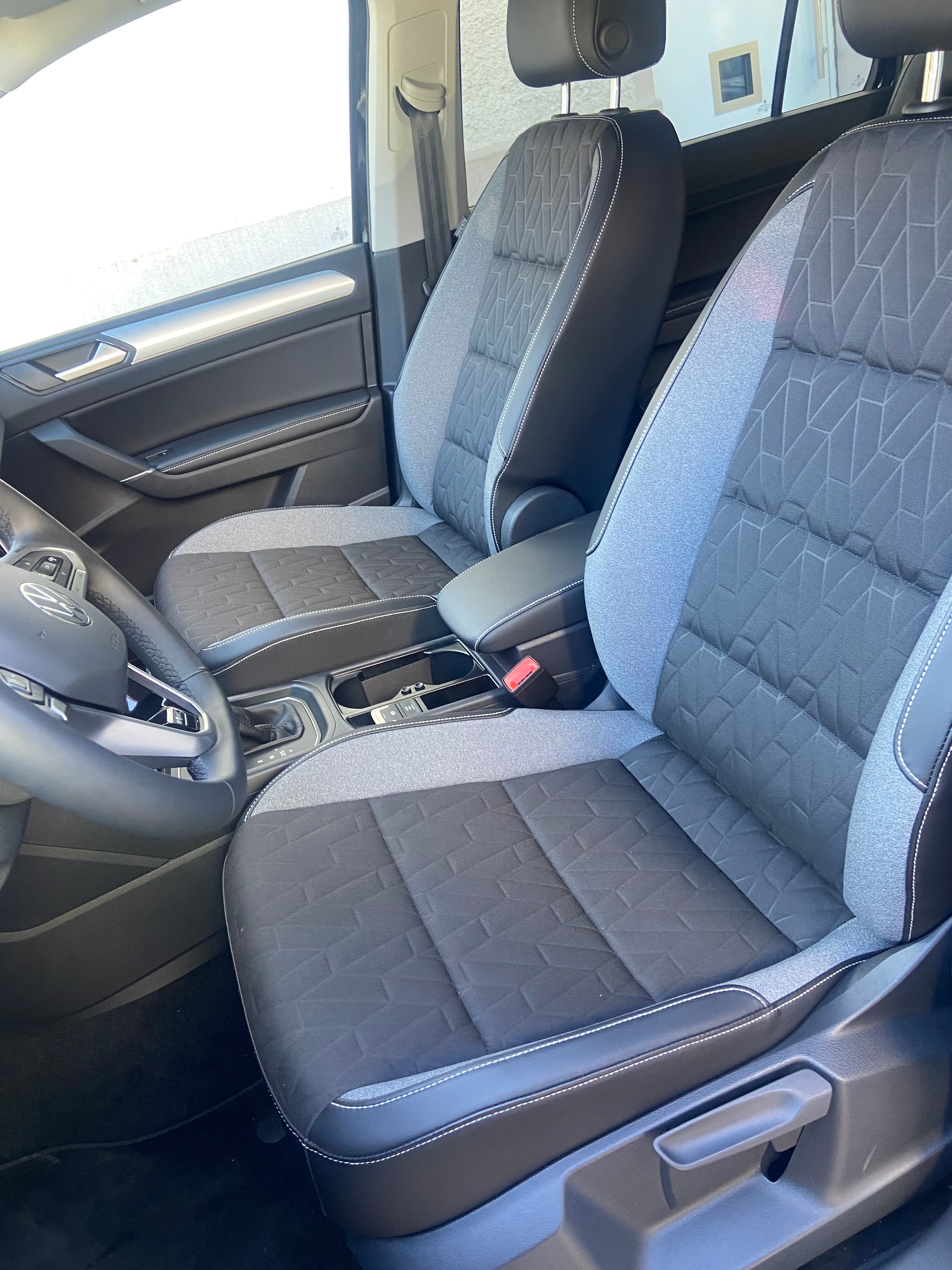 VW Touran 1.5 TSI EVO Comfortline DSG-image-9