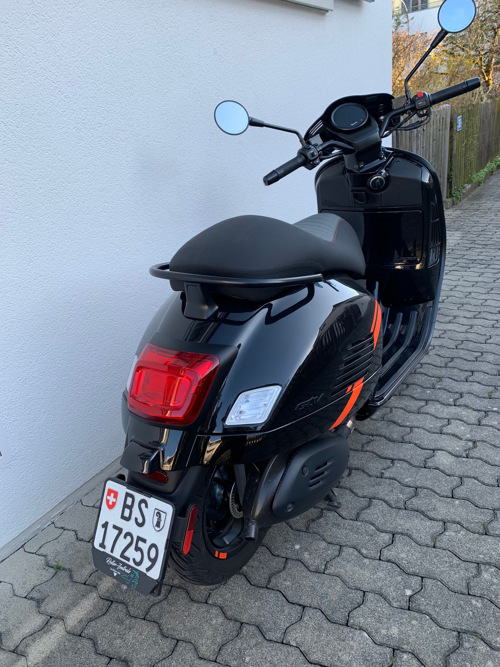 PIAGGIO Vespa GTV 300-image-4
