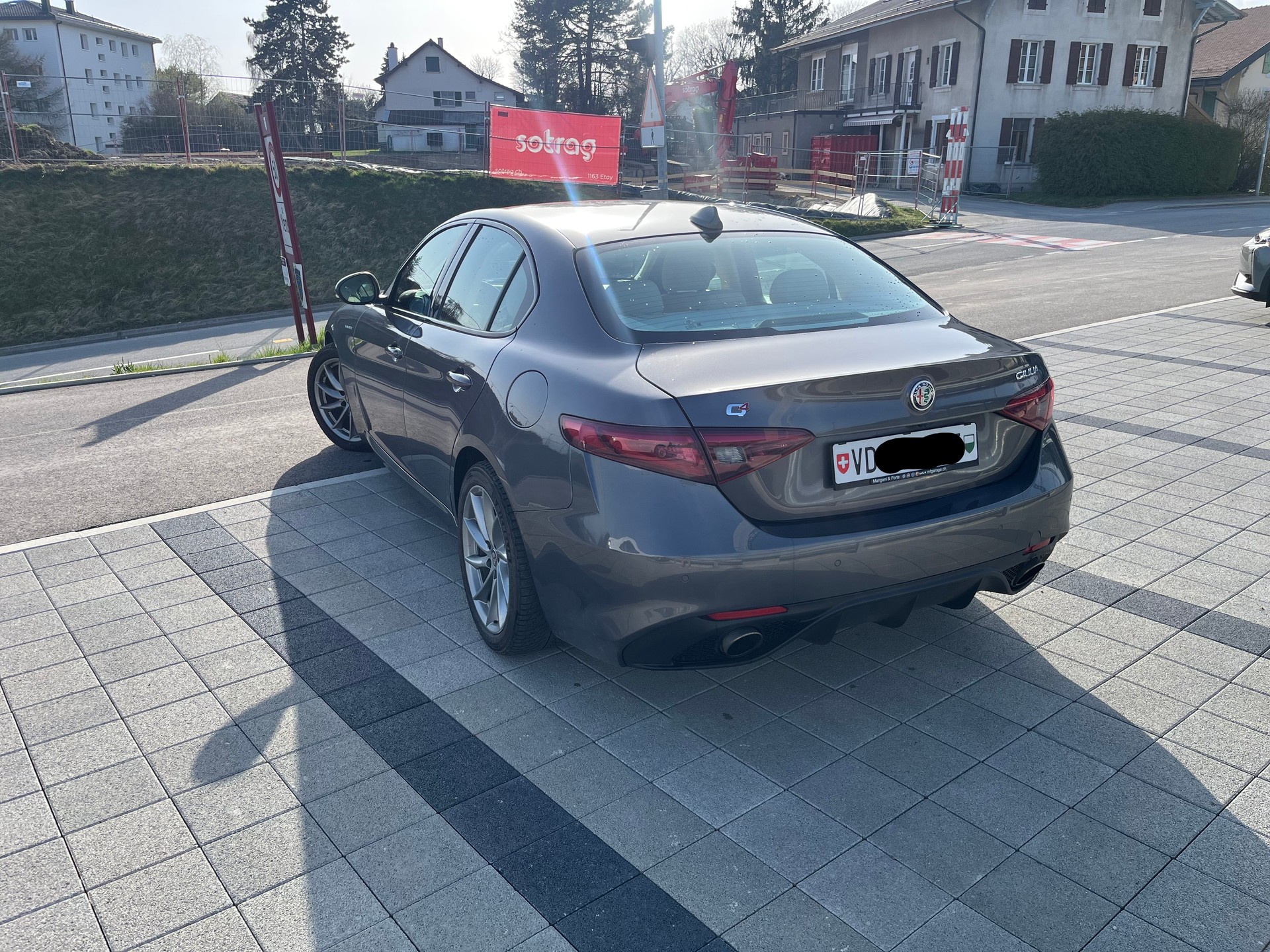ALFA ROMEO Giulia 2.0 Veloce Q4 Automatic-image-2