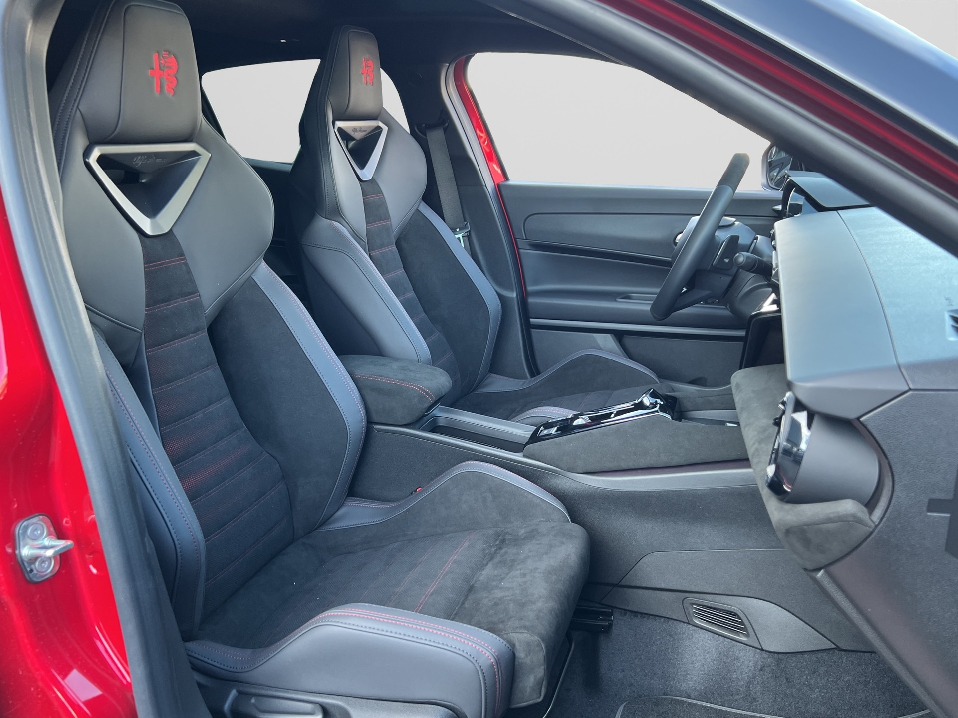 ALFA ROMEO Junior 1.2 Ibrida Speciale-image-11