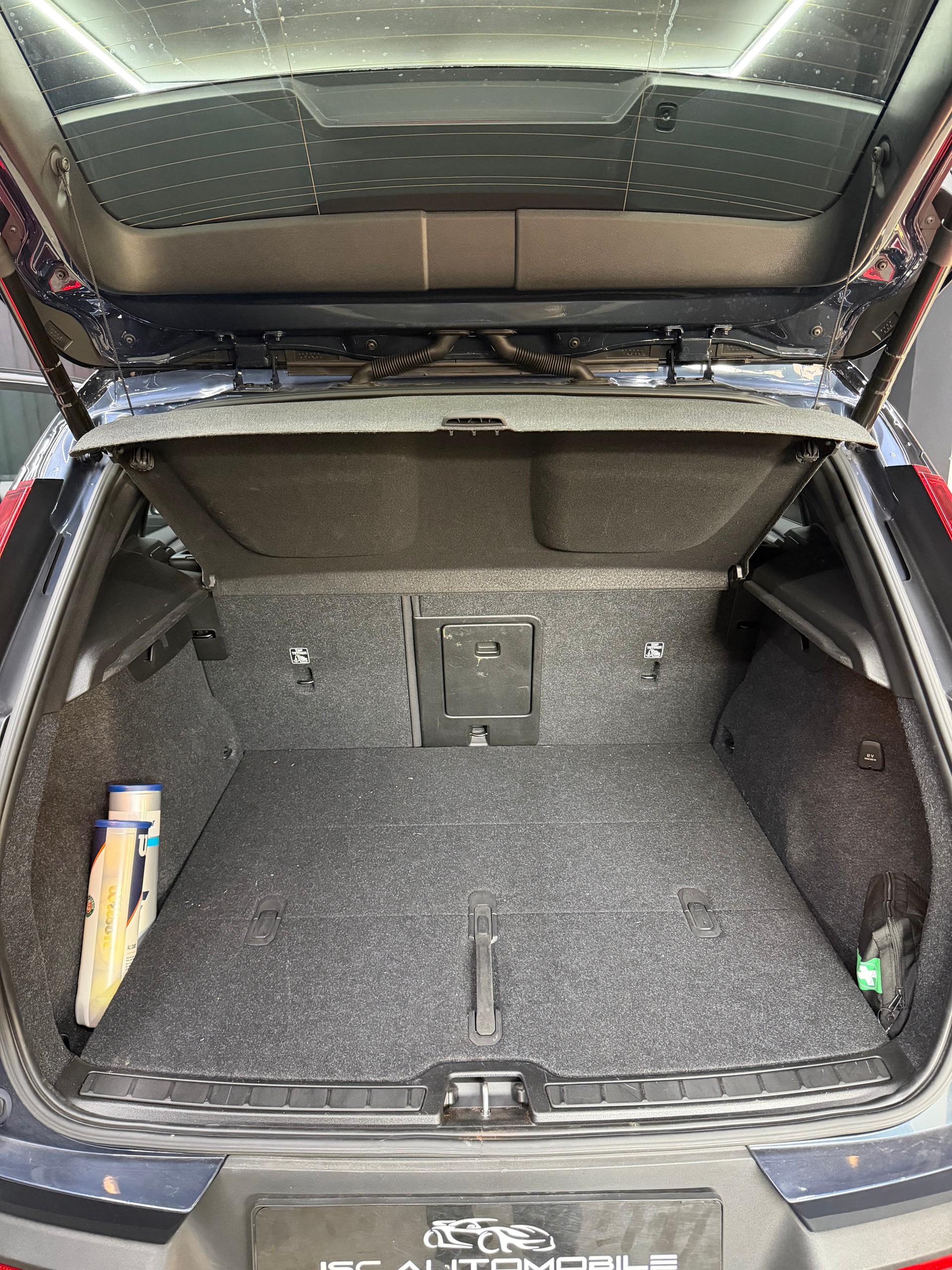 VOLVO XC40 B4 Benzin Mild Hybrid AWD Ultim. Dark DCT-image-20