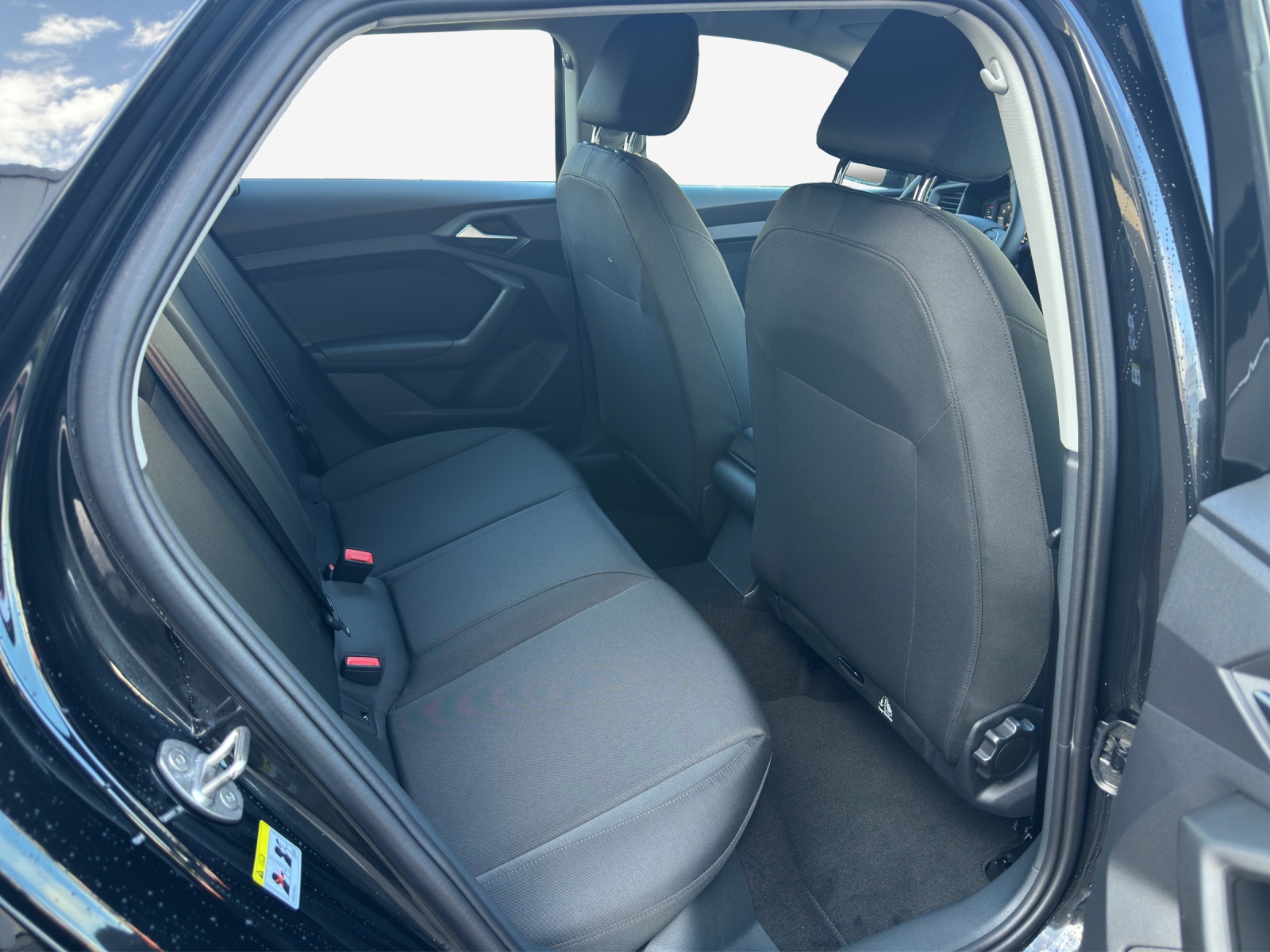 AUDI A1 Sportback 30 TFSI Attraction S-tronic-image-14