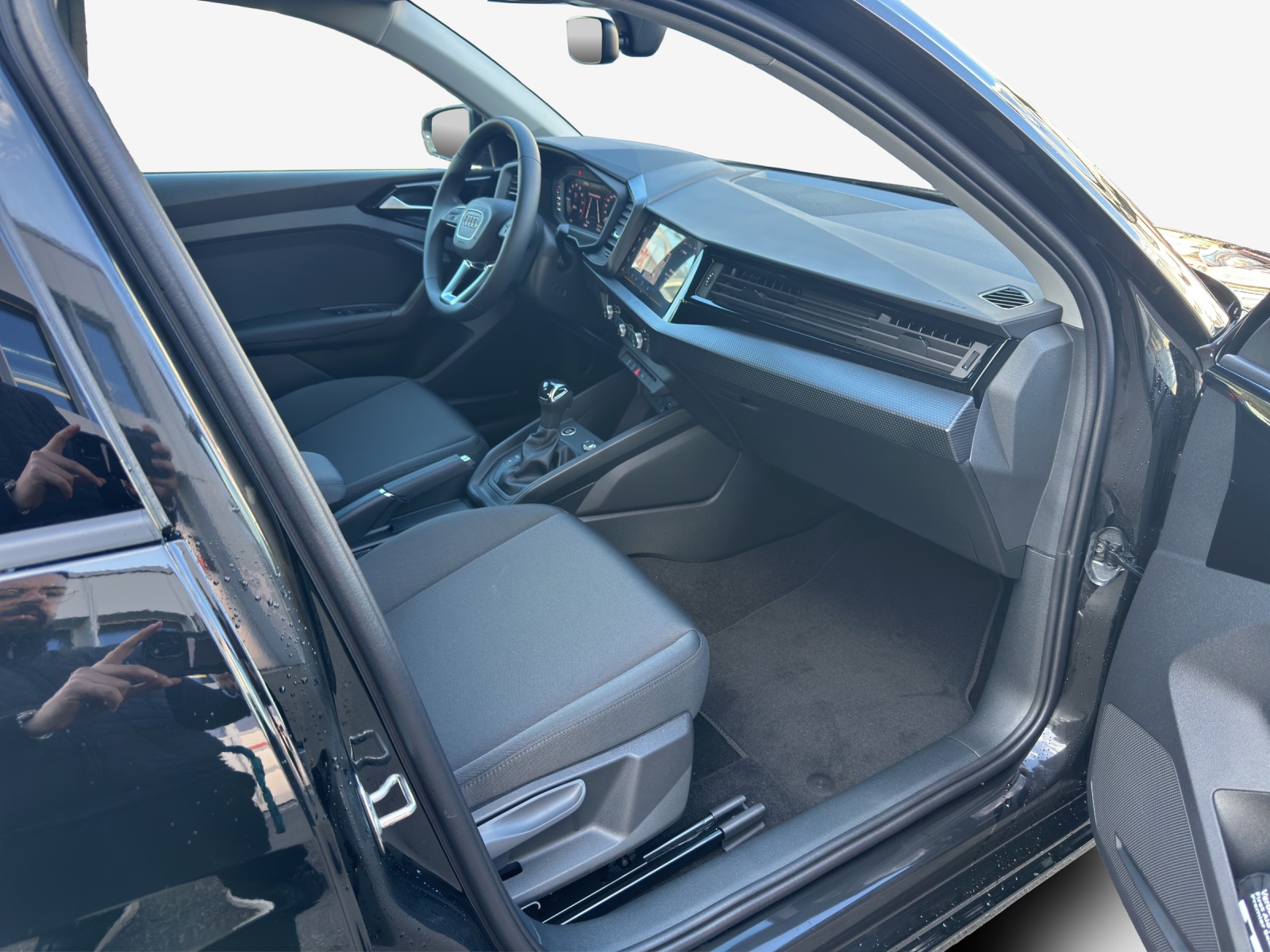 AUDI A1 Sportback 30 TFSI Attraction S-tronic-image-15