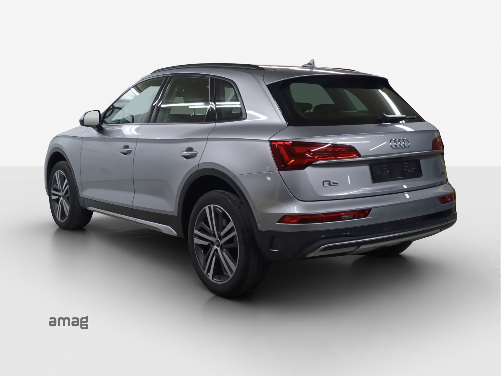 AUDI Q5 40 TDI advanced quattro S-tronic-image-2