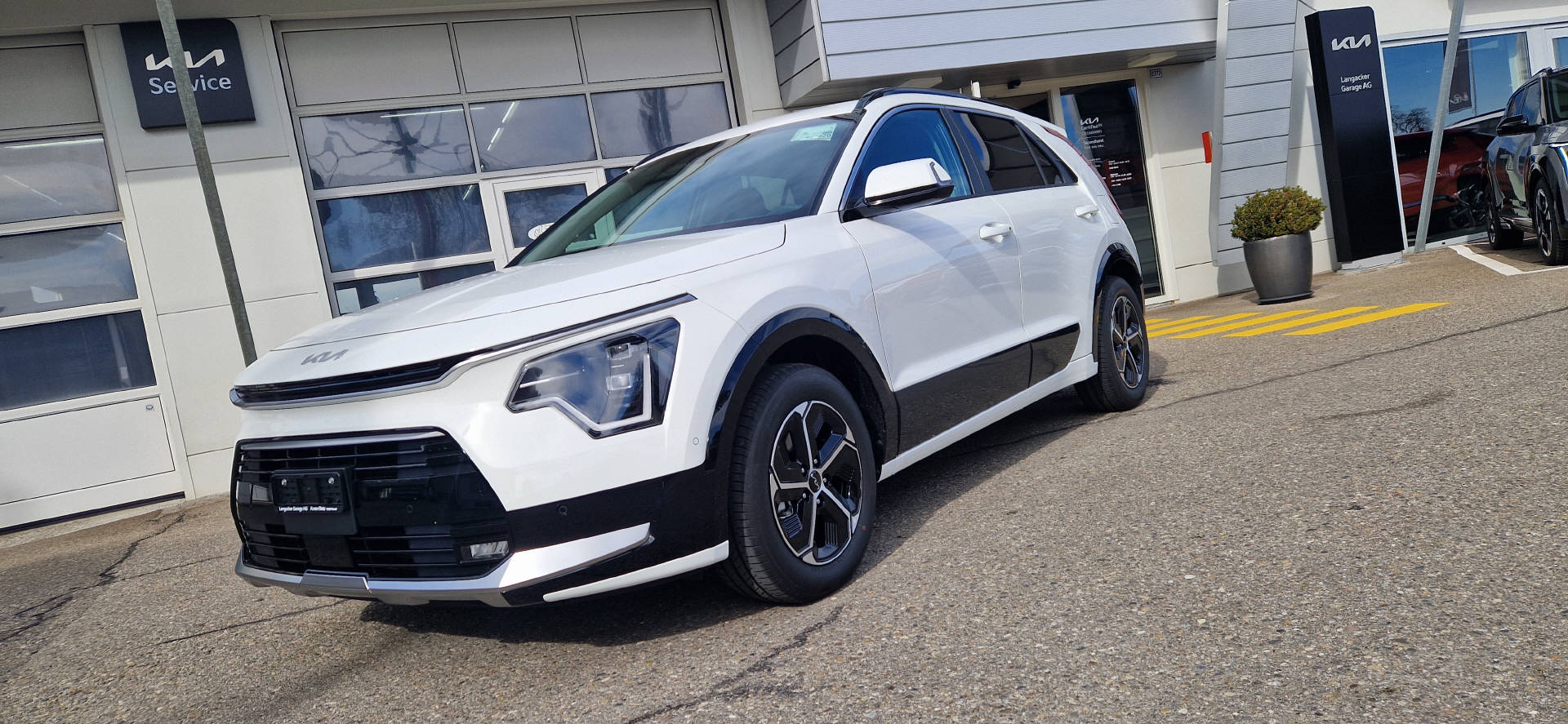 KIA Niro 1.6 GDi Hybrid Style-image-0