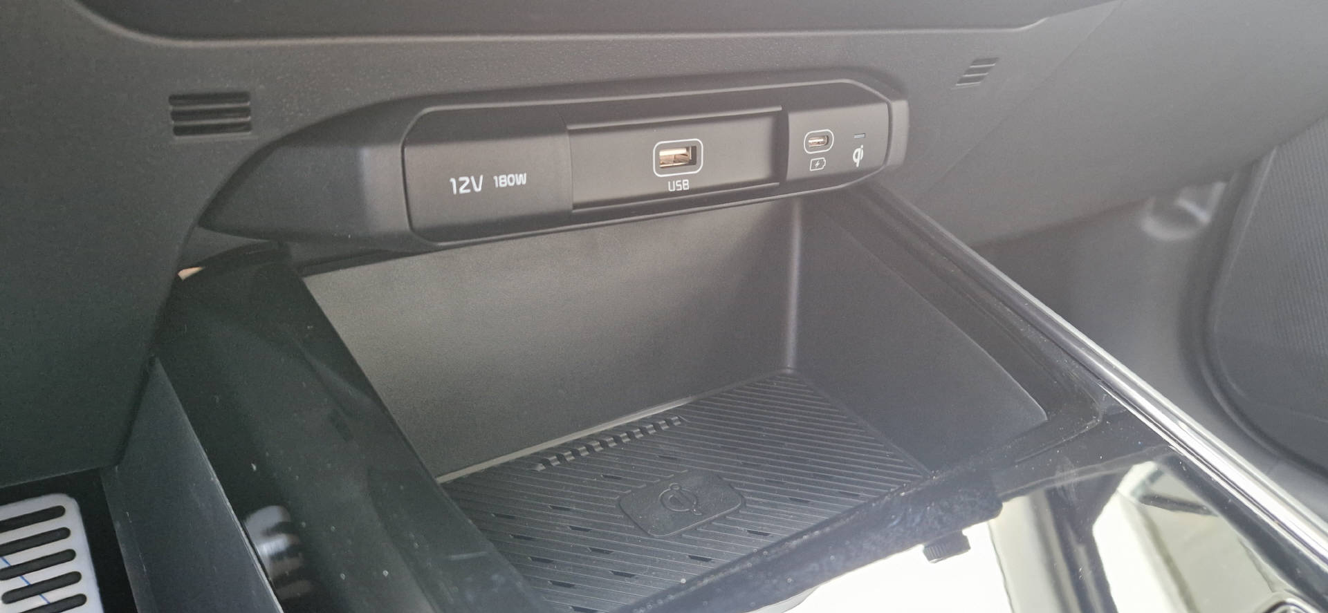 KIA Niro 1.6 GDi Hybrid Style-image-11