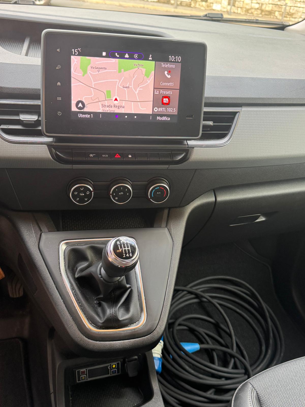 RENAULT Kangoo 1.3 TCe 100 PF FURGONE FRIGO COIBENTATO-image-3