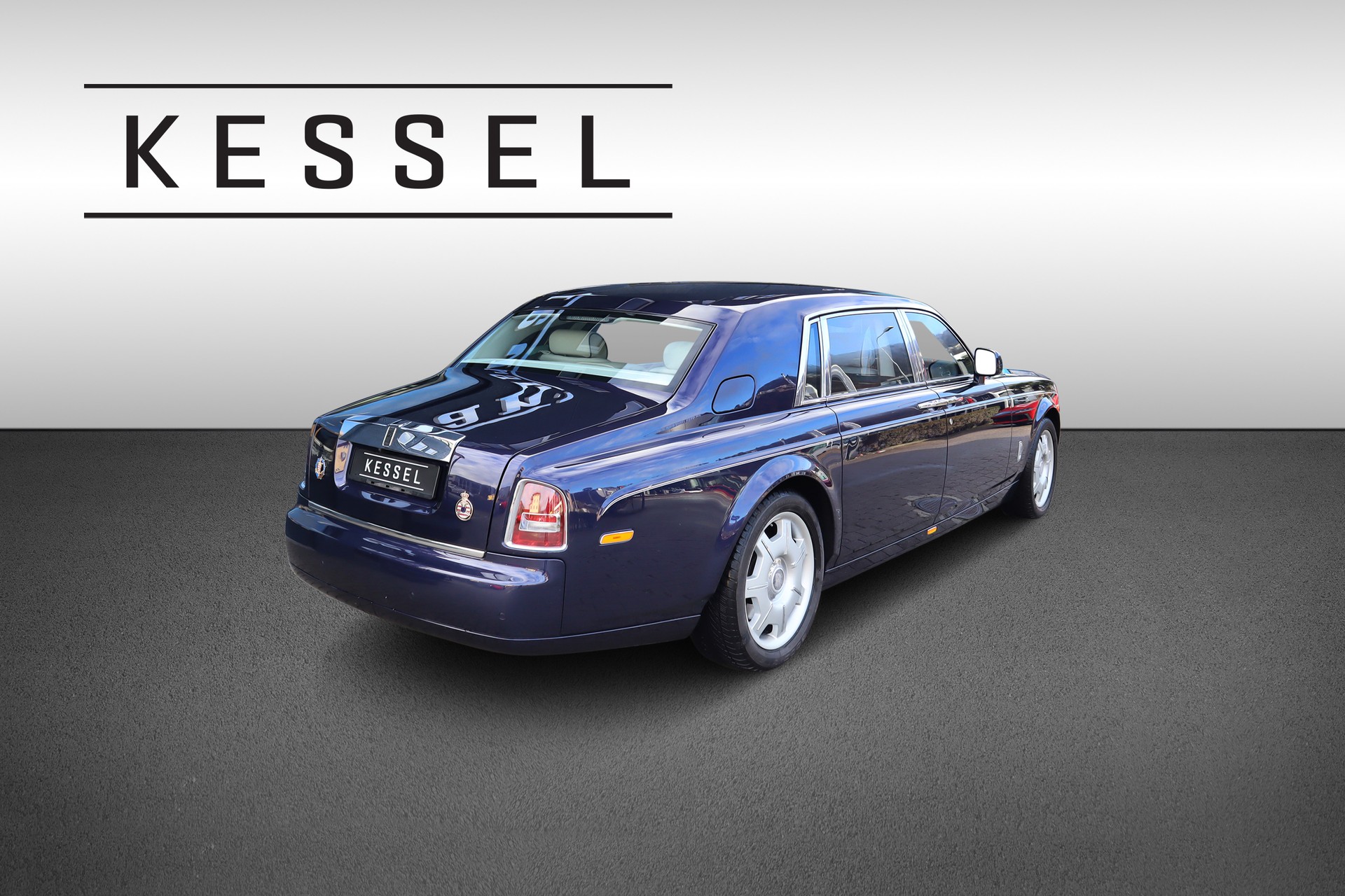 ROLLS-ROYCE Phantom 6.7 V12 EWB 4 places-image-6