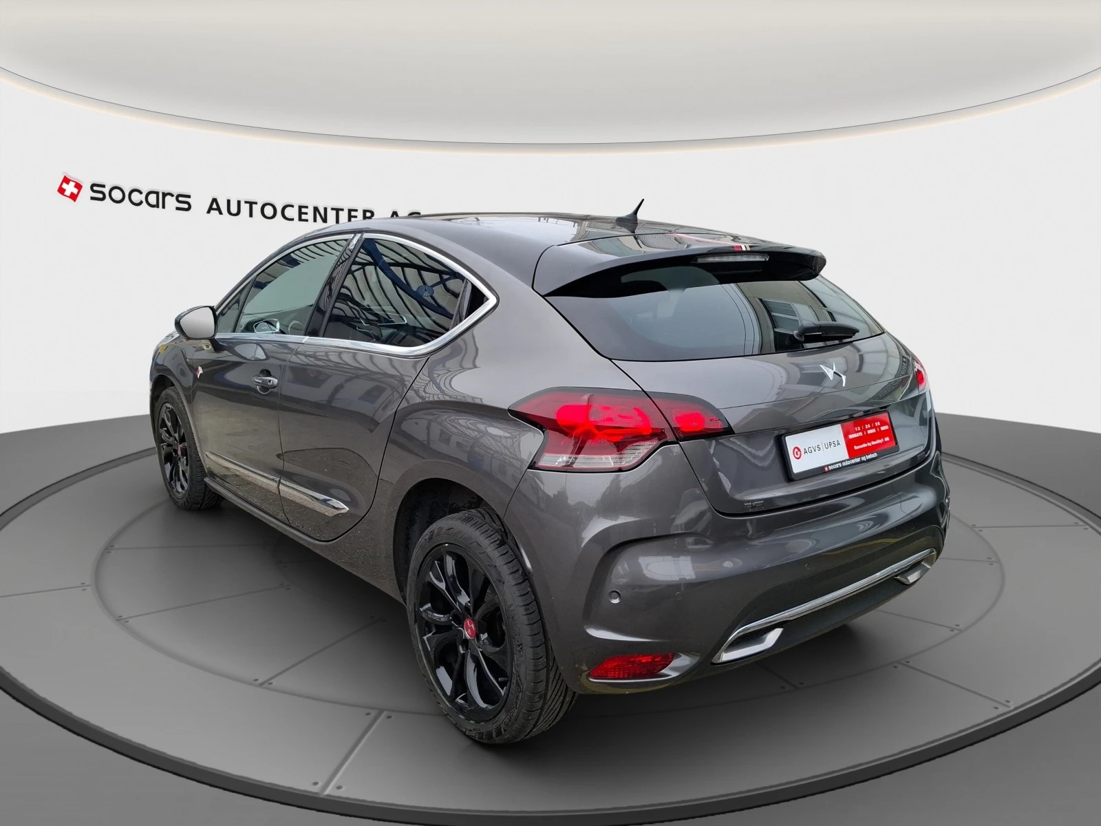 DS AUTOMOBILES DS 4 1.2 Pure Tech Performance Line // Spurwechselassistent - Navi - Tempomat-image-4
