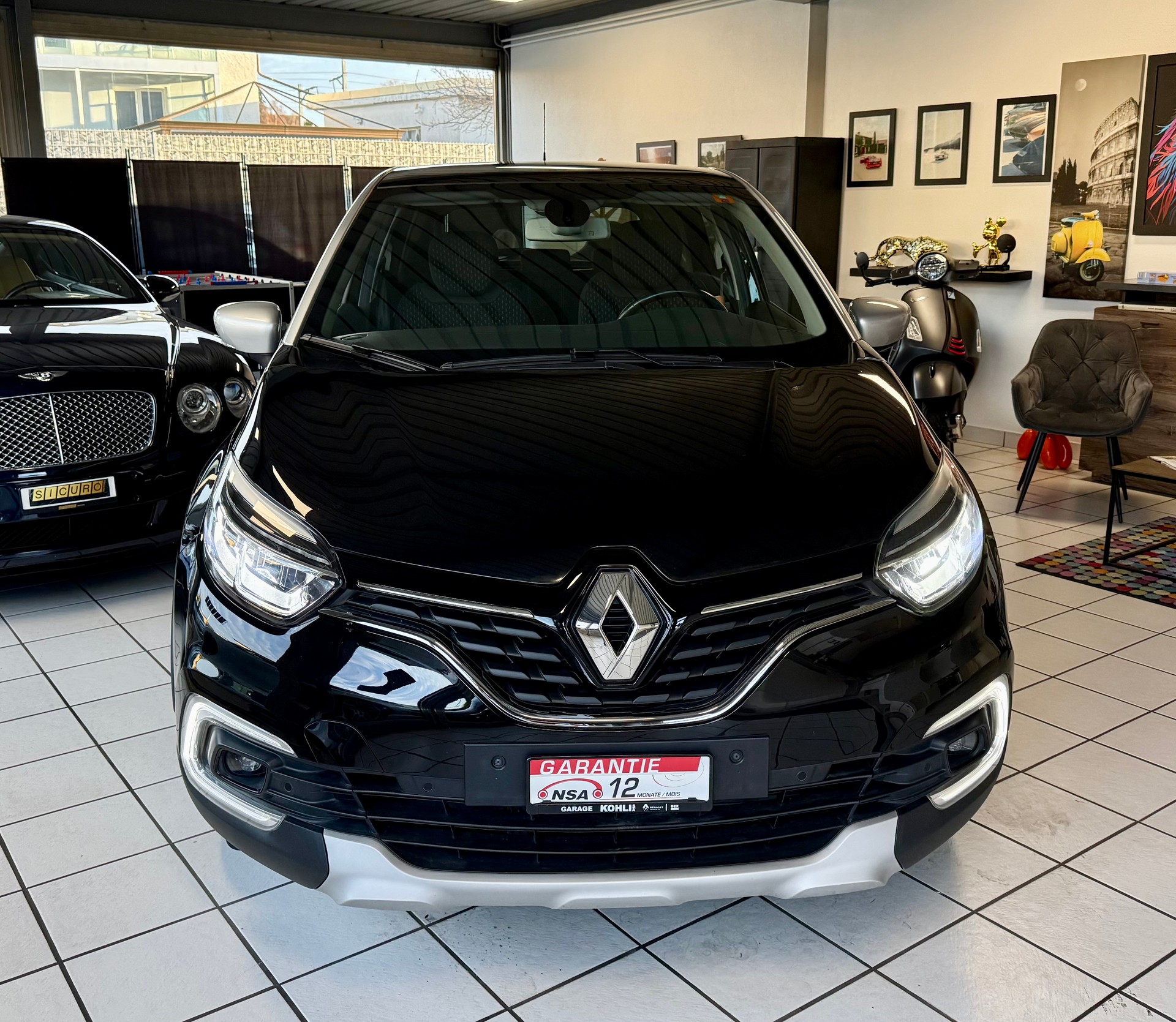 RENAULT Captur 1.2 T 16V Outdoor EDC-showroom-element-2