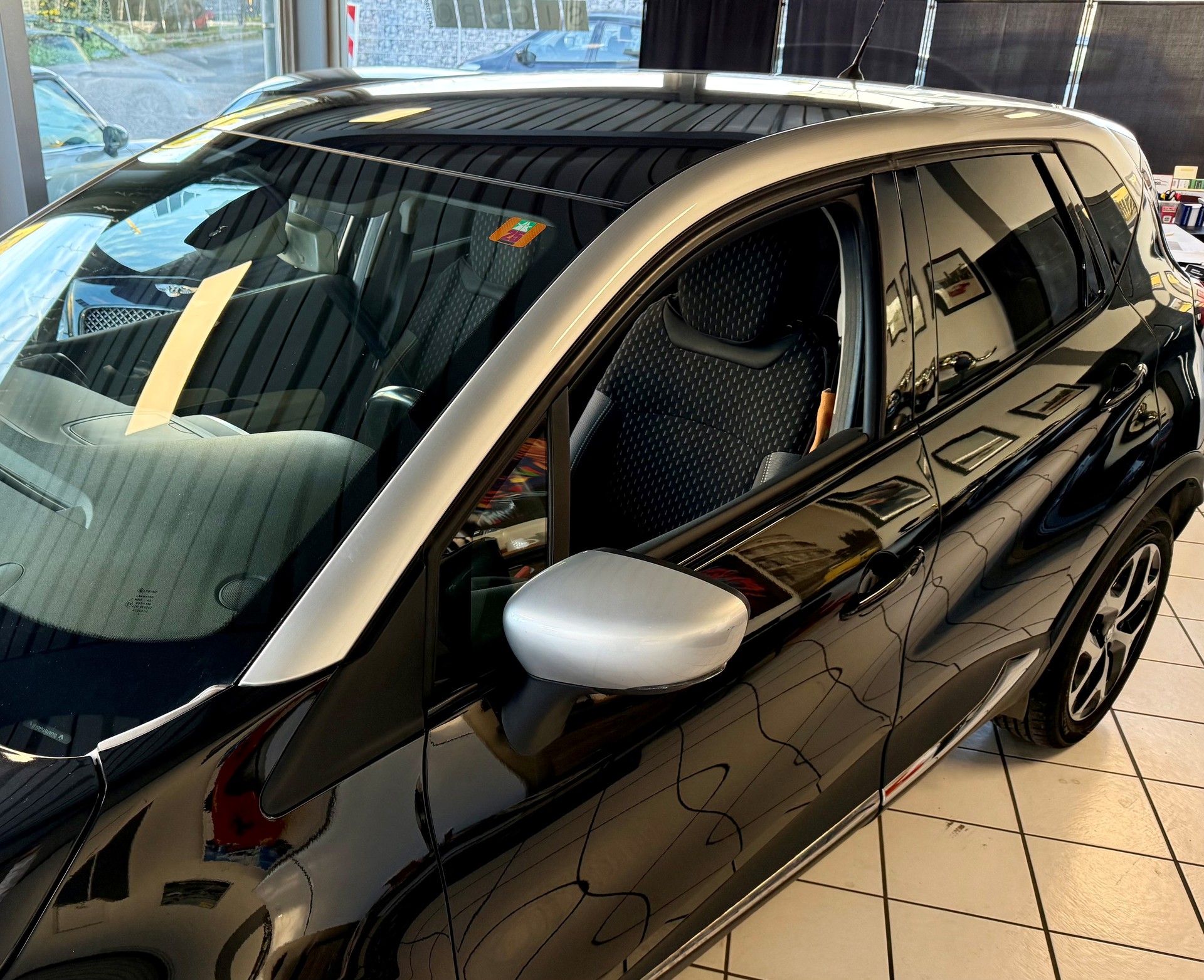 RENAULT Captur 1.2 T 16V Outdoor EDC-image-5