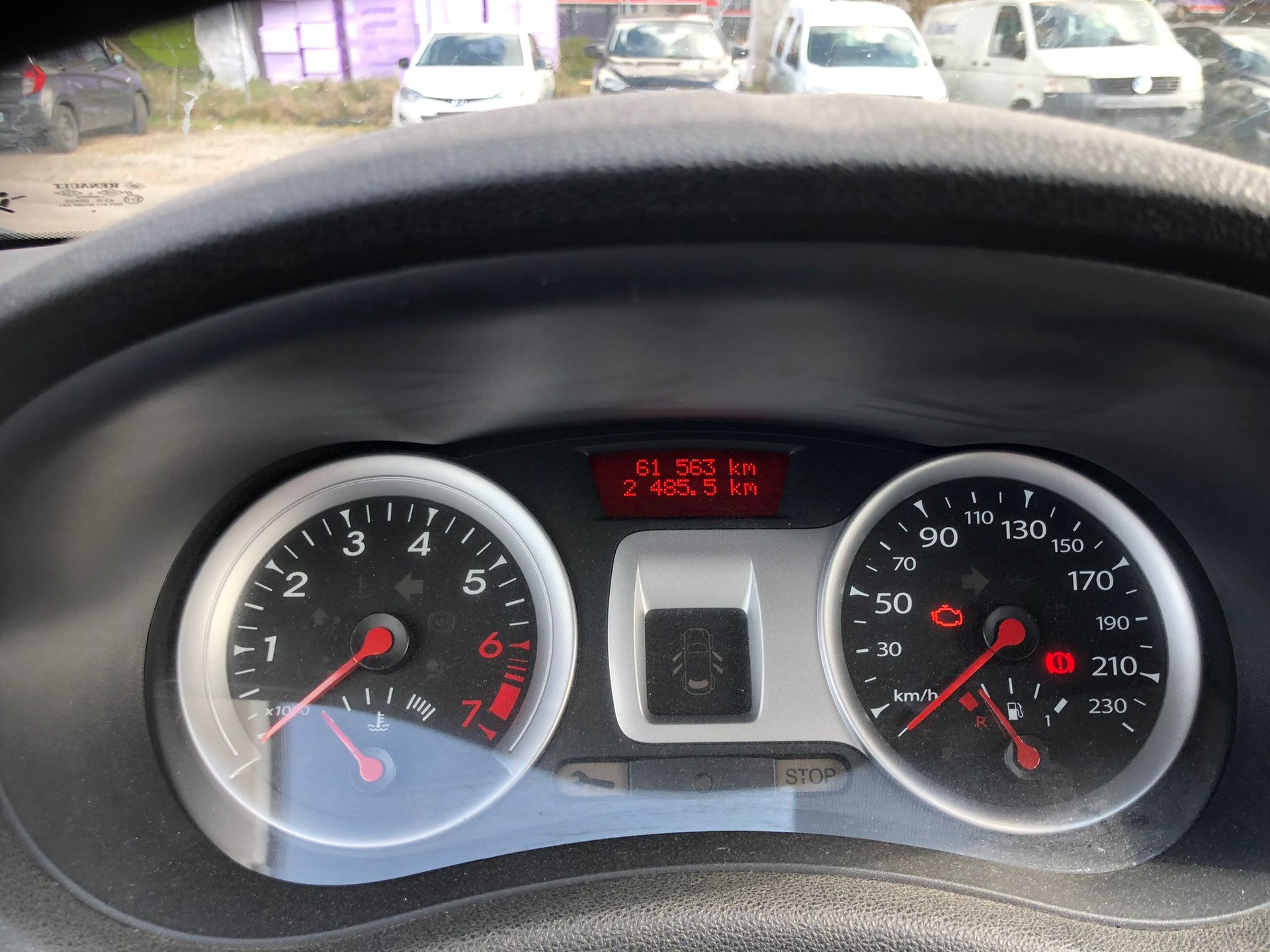 RENAULT Clio 1.2 16V Turbo Dynamique-image-8