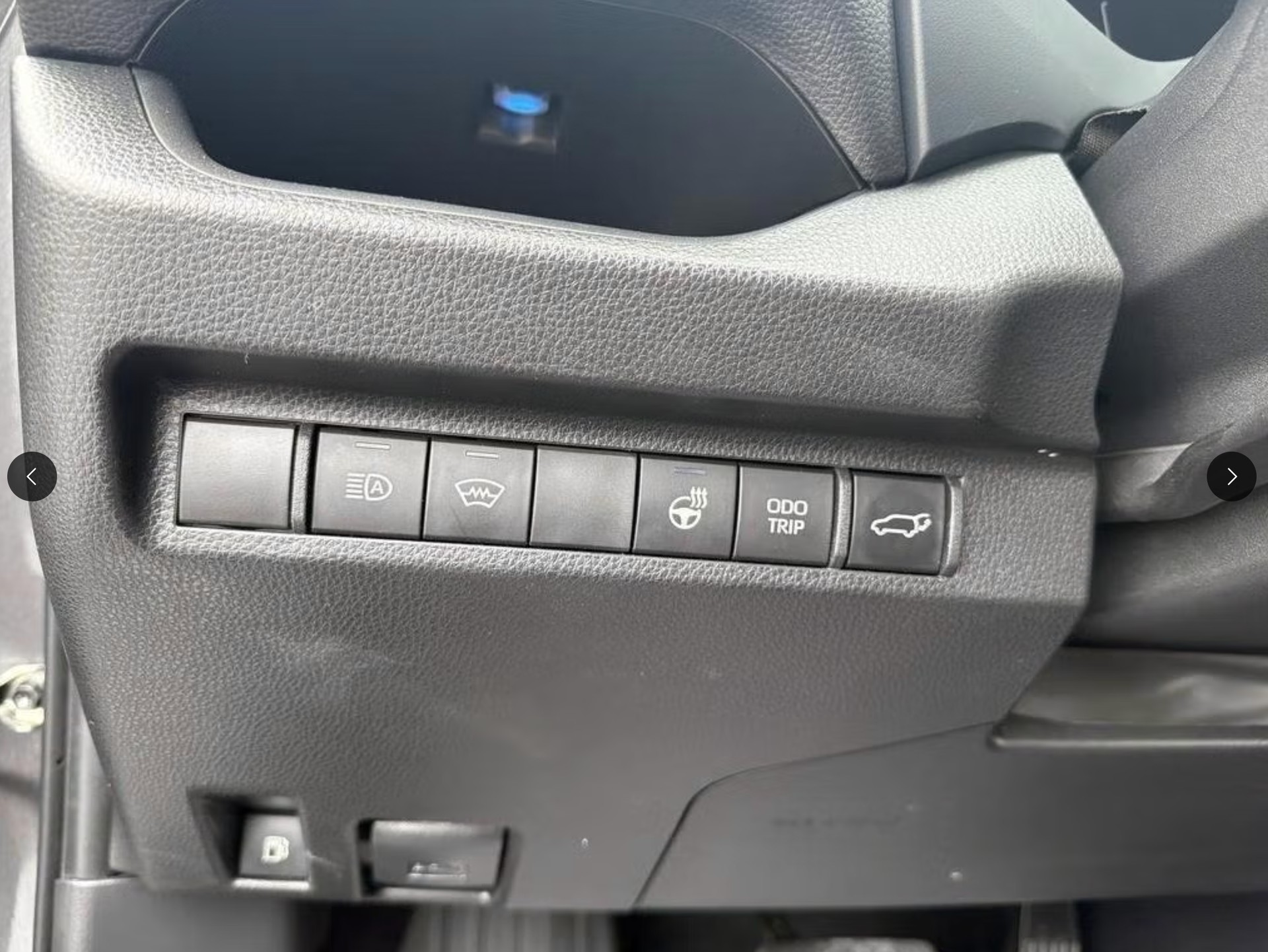 TOYOTA RAV-4 2.5 HSD Premium e-CVT 4WD-image-5