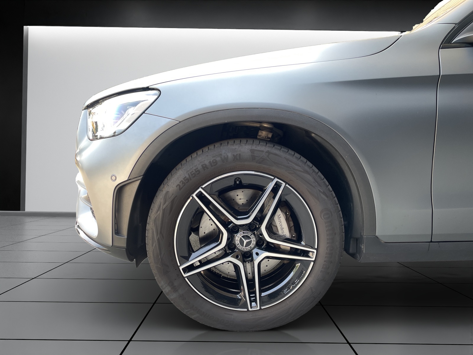 Image MERCEDES-BENZ GLC-300 GLC 300 AMG Line 4Matic 9G-Tronic