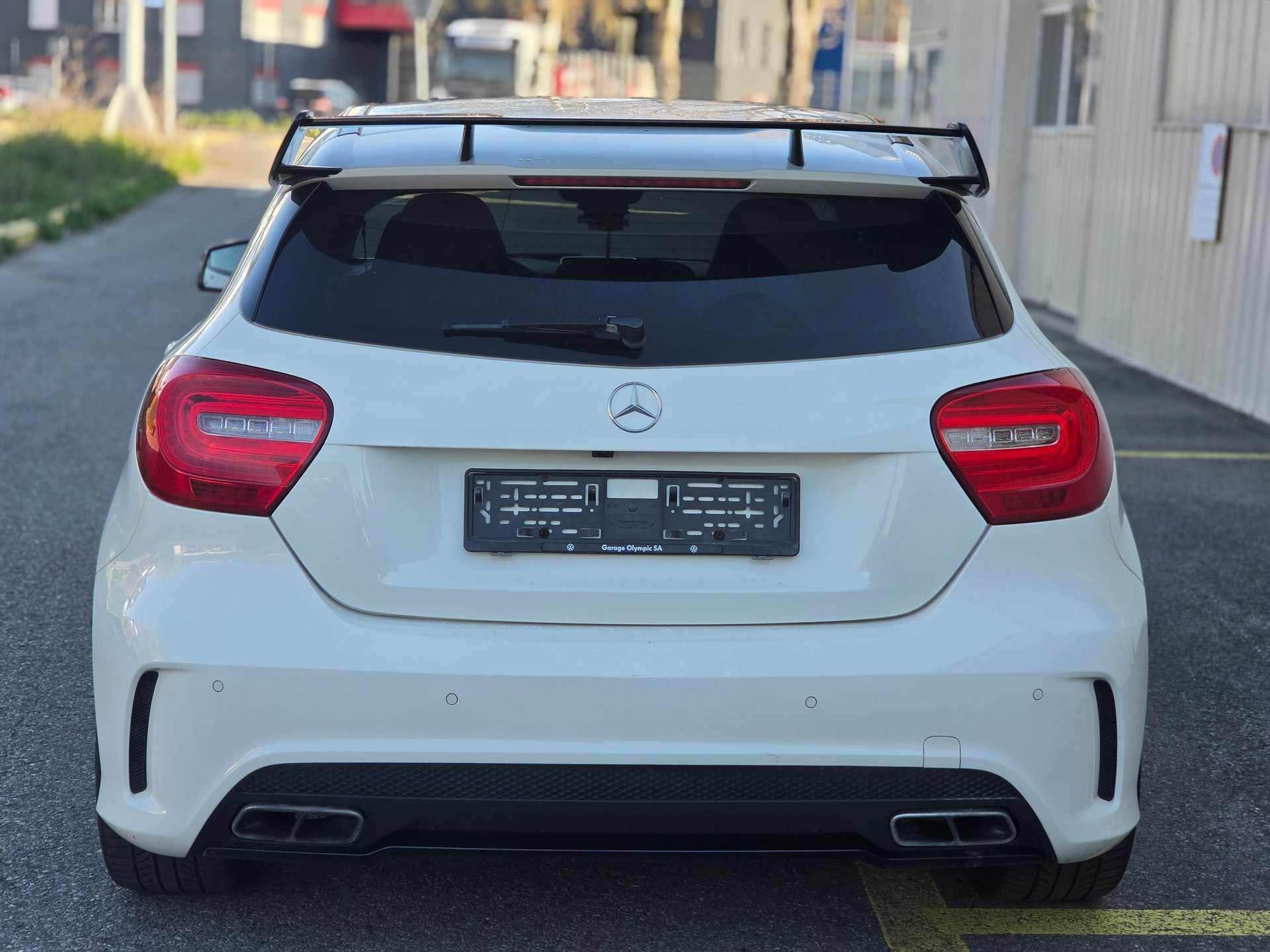 MERCEDES-BENZ A 45 AMG 4Matic Speedshift 7G-DCT-image-3
