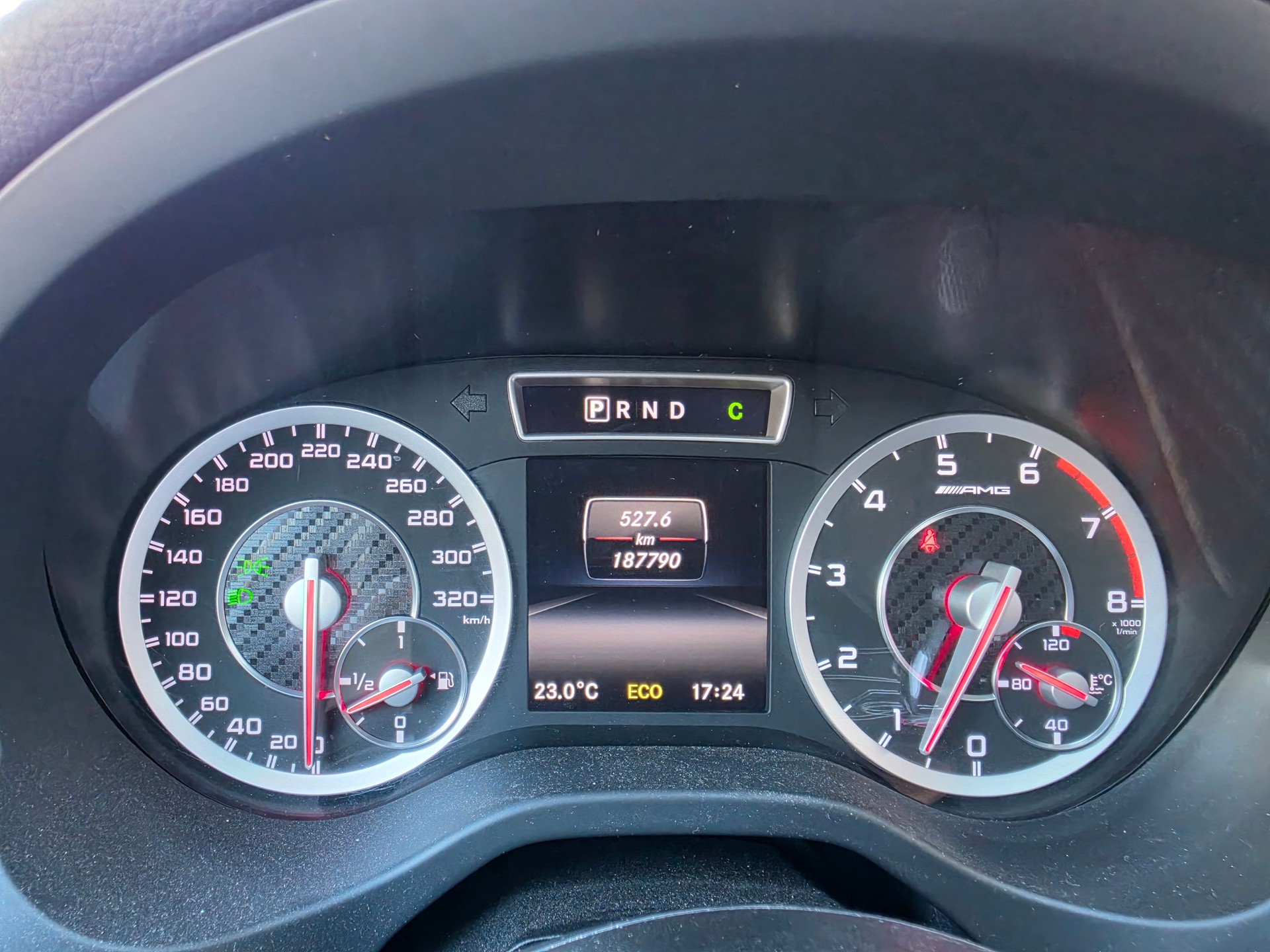 MERCEDES-BENZ A 45 AMG 4Matic Speedshift 7G-DCT-image-12
