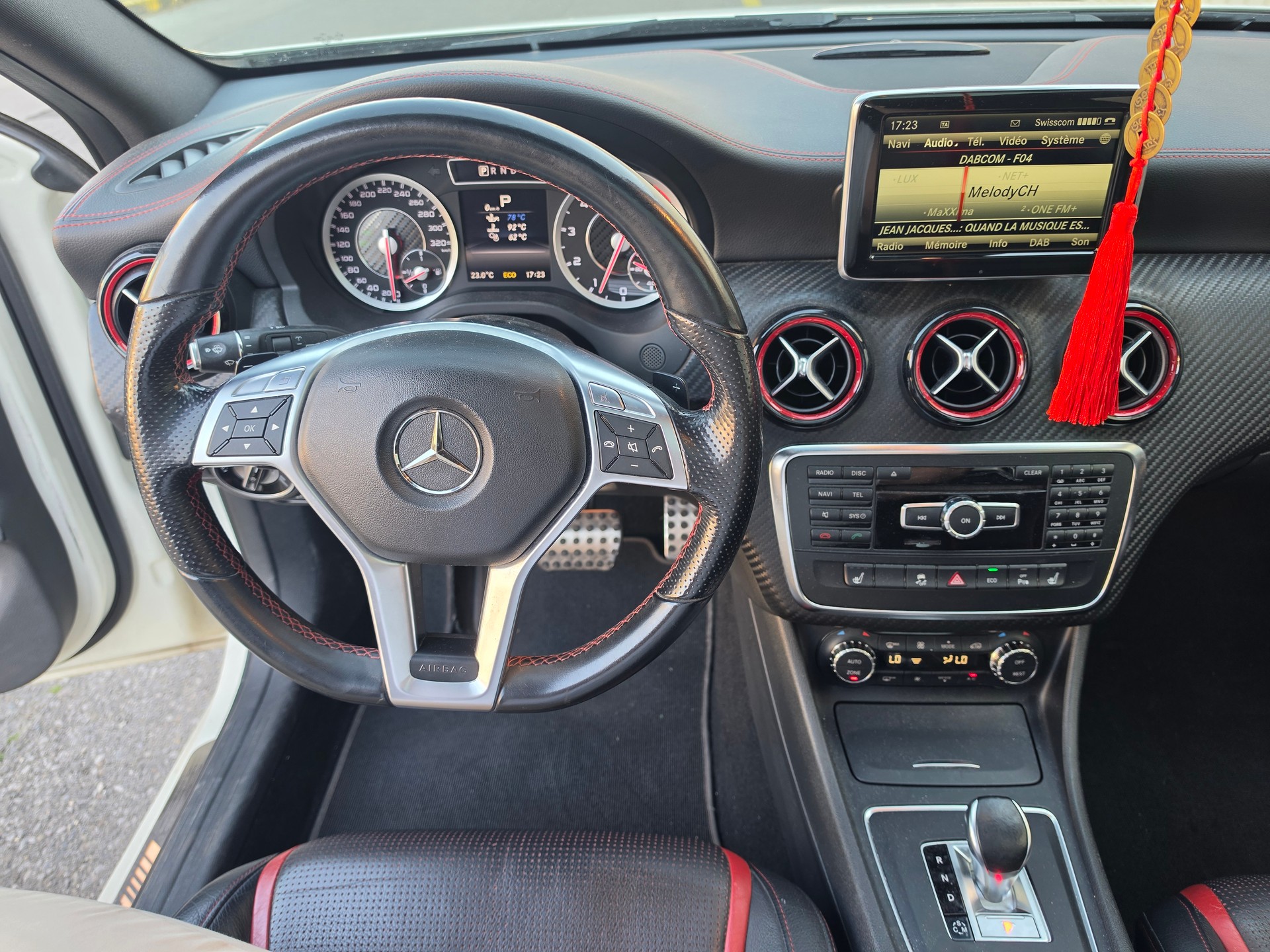 MERCEDES-BENZ A 45 AMG 4Matic Speedshift 7G-DCT-image-10