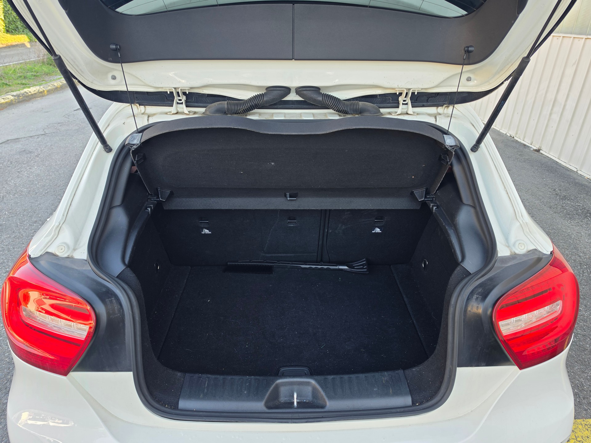 MERCEDES-BENZ A 45 AMG 4Matic Speedshift 7G-DCT-image-6