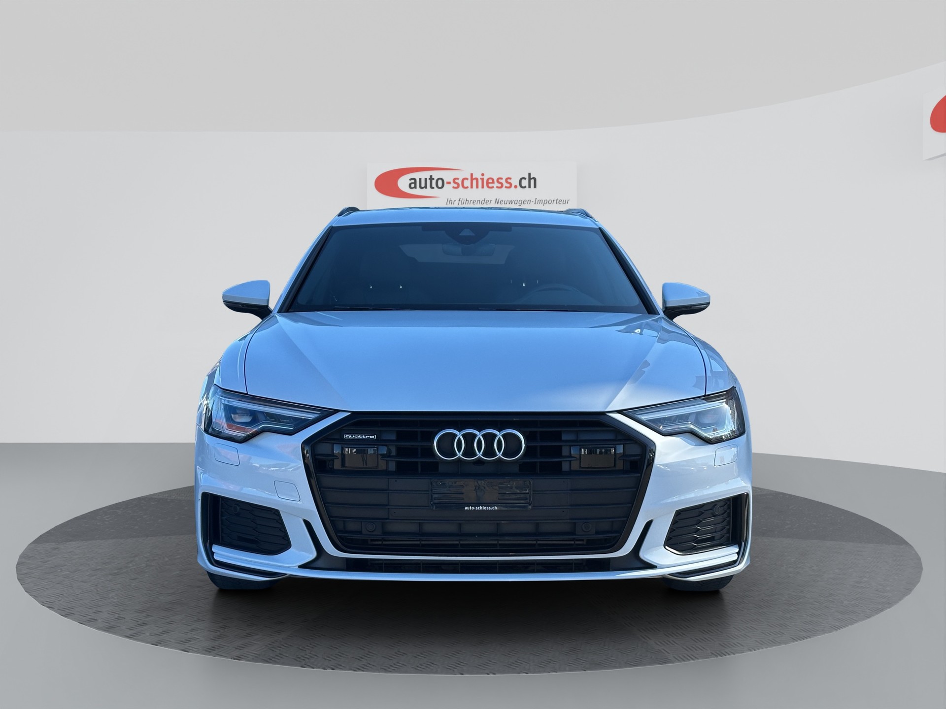 AUDI A6 Avant 45 TFSI S line quattro Schwarz Optik-image-1