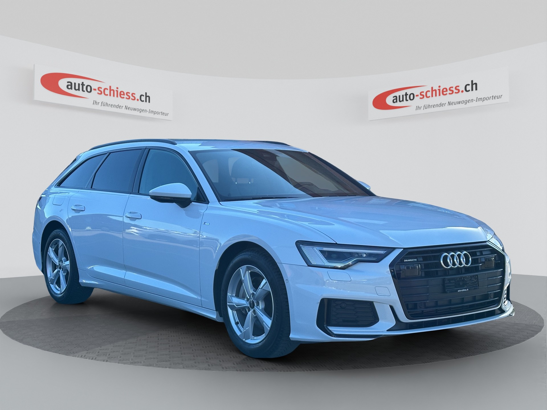 AUDI A6 Avant 45 TFSI S line quattro Schwarz Optik-image-0