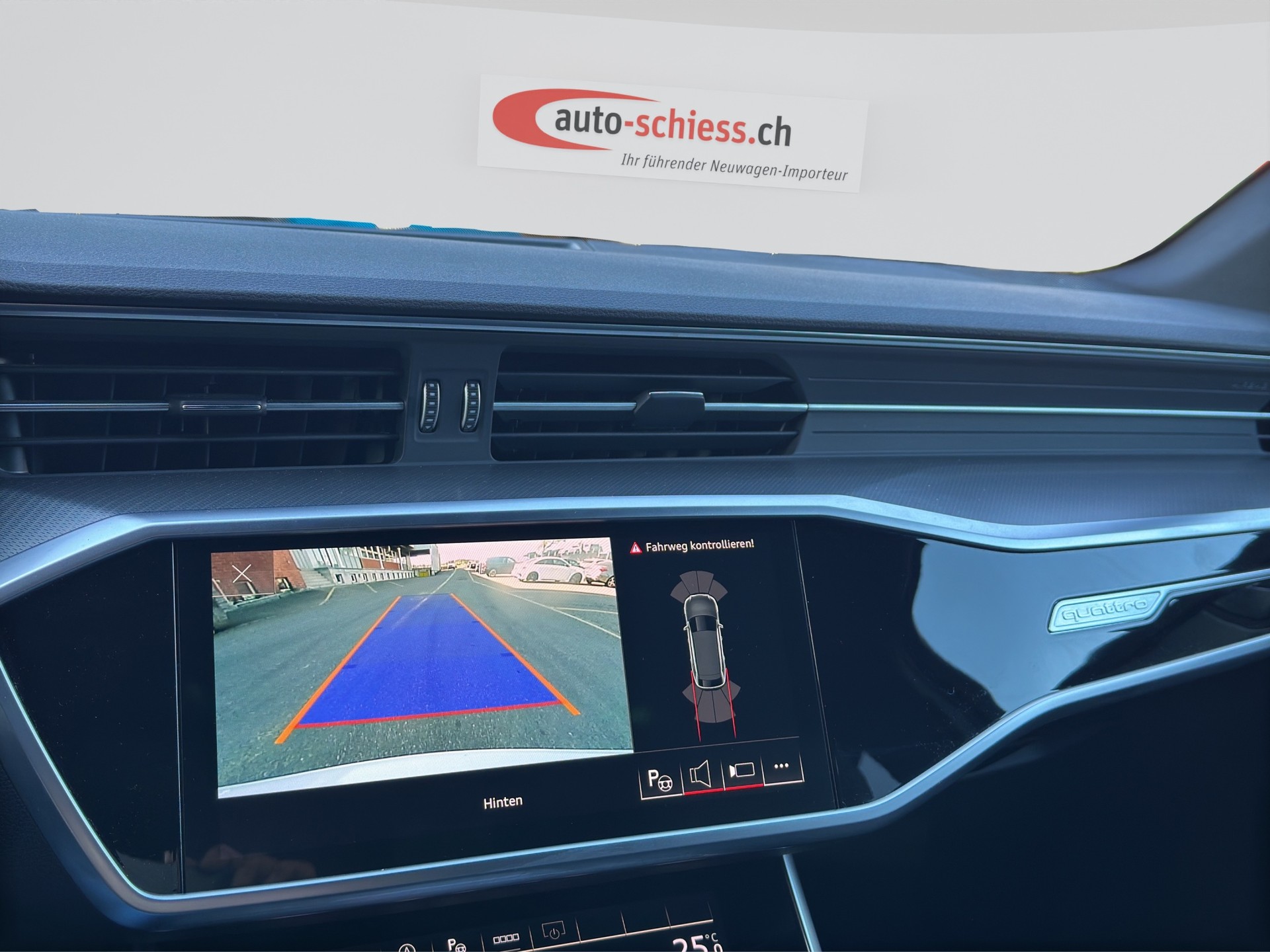 AUDI A6 Avant 45 TFSI S line quattro Schwarz Optik-image-12