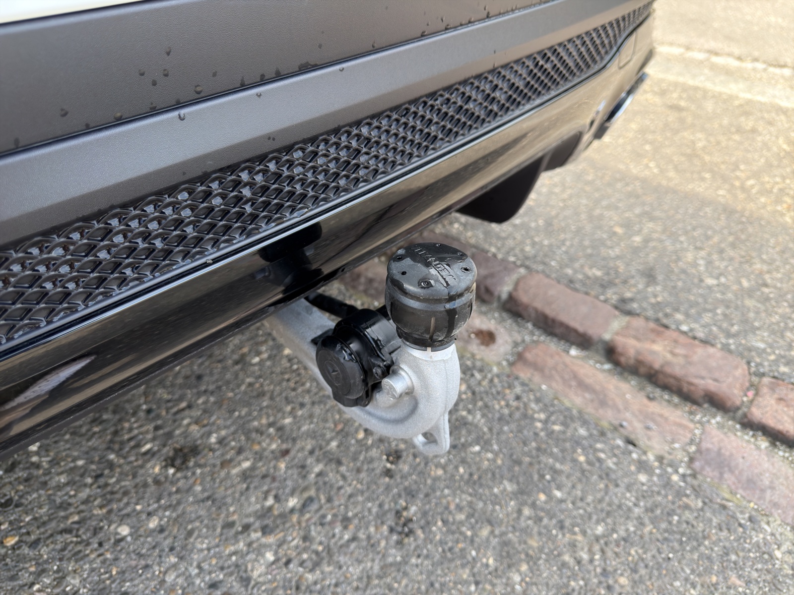 MERCEDES-BENZ GLB 220 4Matic 8G-Tronic-image-15