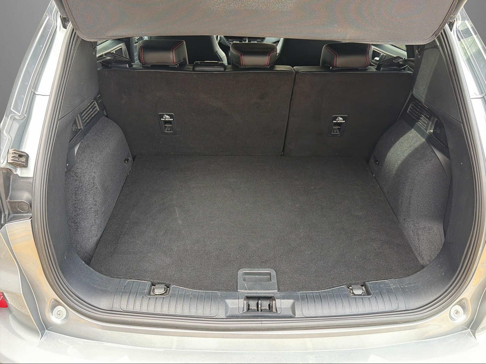 FORD Kuga 2.5 Hybrid ST-Line X 4x4-image-7