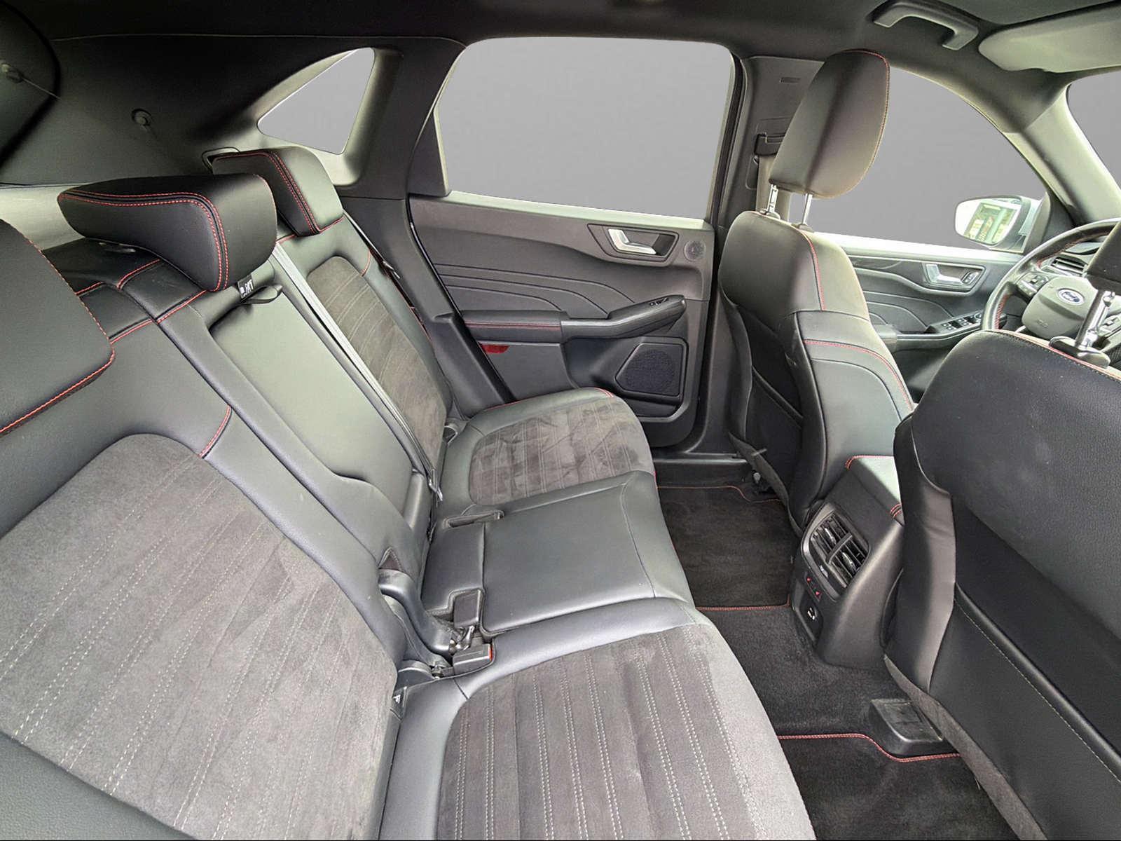 FORD Kuga 2.5 Hybrid ST-Line X 4x4-image-8