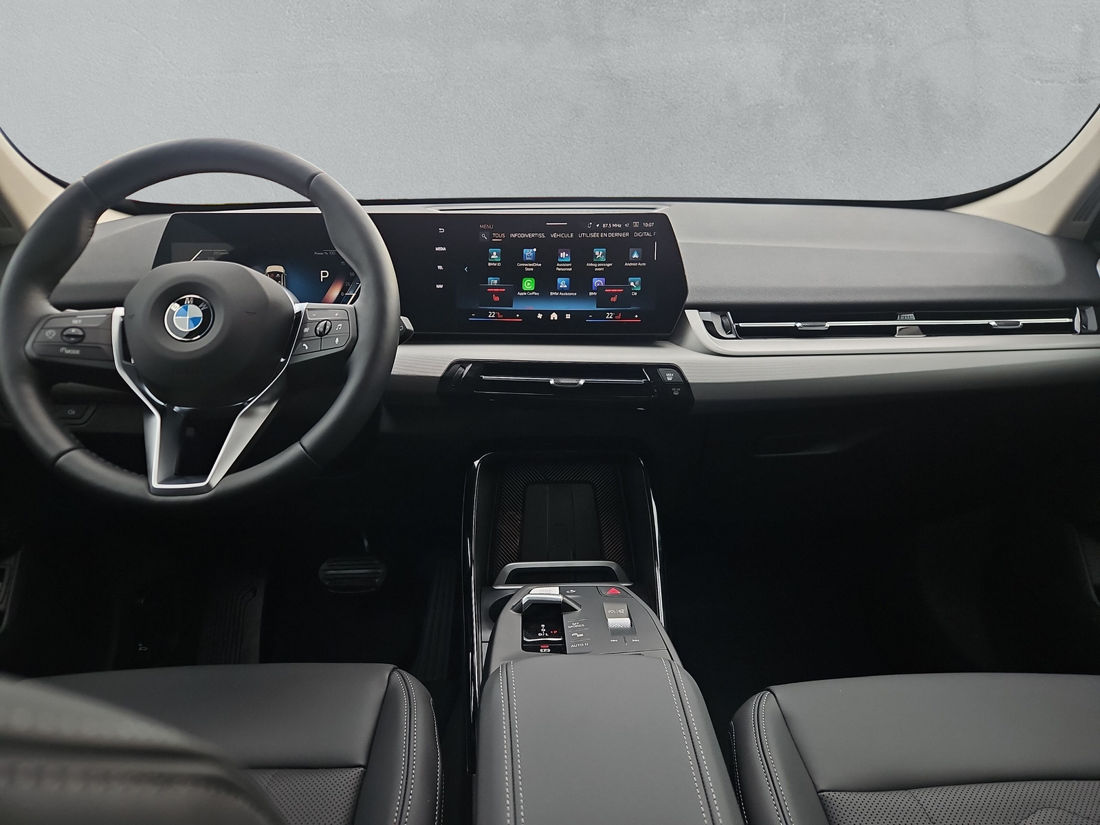 BMW X1 sDrive 18i-image-11
