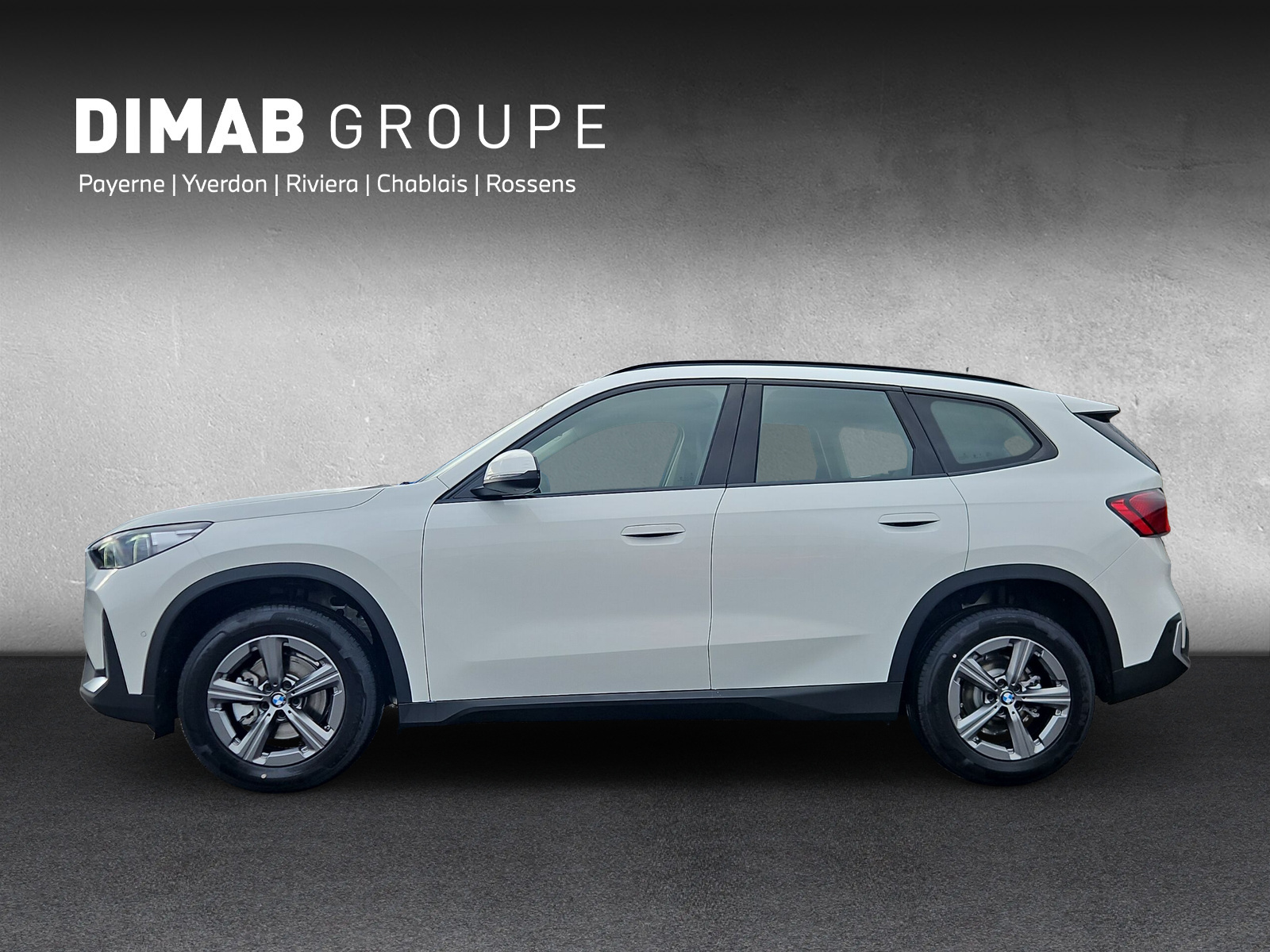 BMW X1 sDrive 18i-image-1