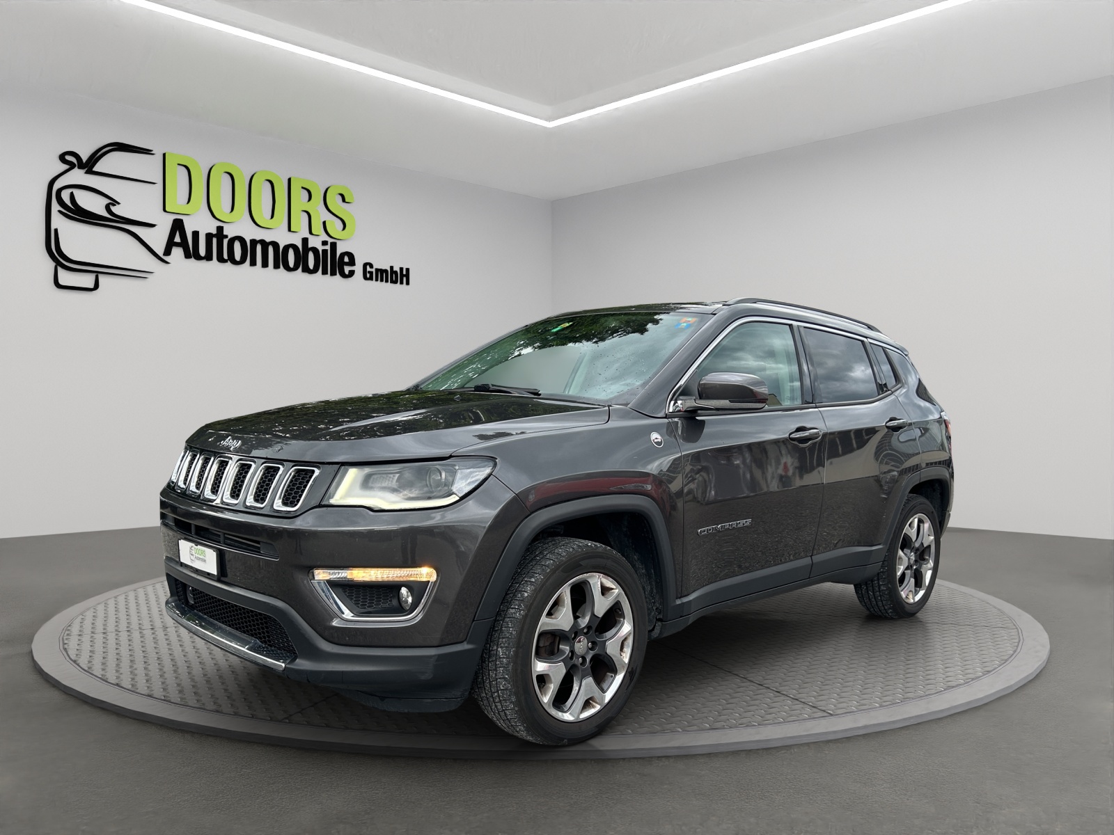 JEEP Compass 2.0CRD Opening Edition AWD 9ATX-image-1