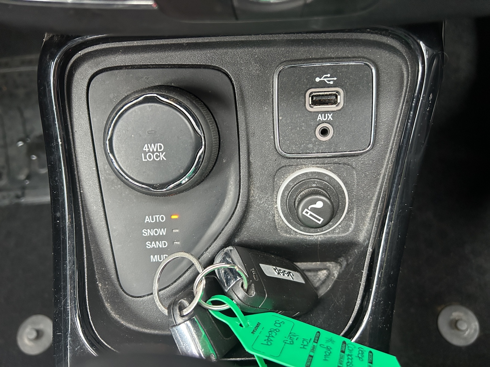 JEEP Compass 2.0CRD Opening Edition AWD 9ATX-image-14