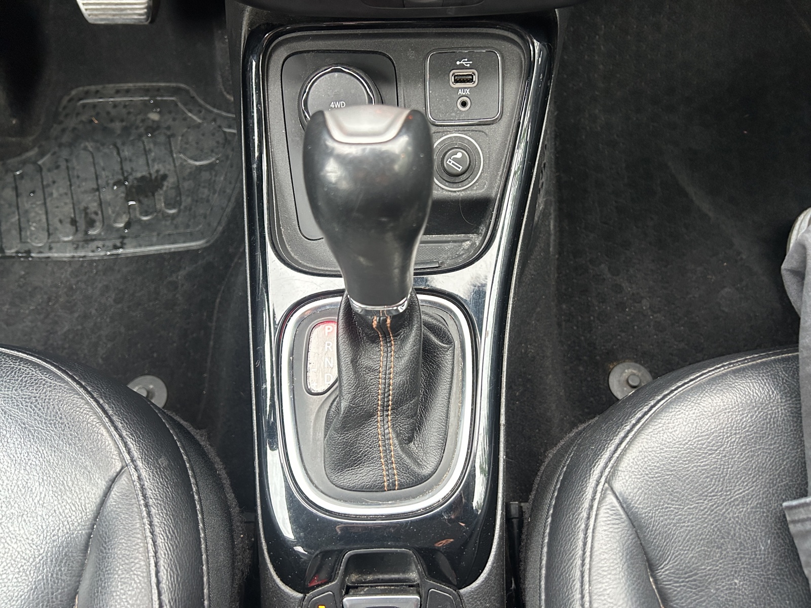 JEEP Compass 2.0CRD Opening Edition AWD 9ATX-image-13