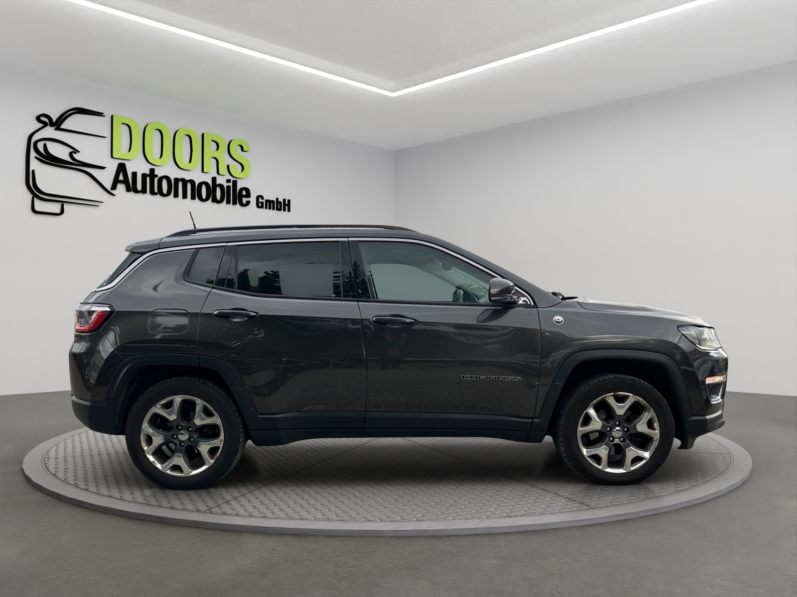 JEEP Compass 2.0CRD Opening Edition AWD 9ATX-image-8