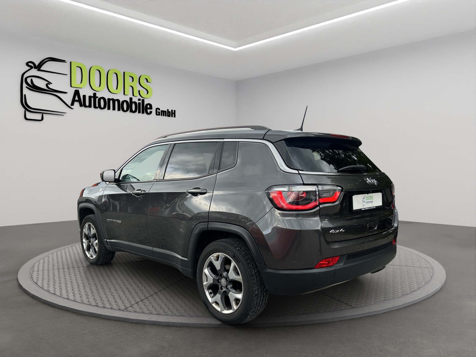 JEEP Compass 2.0CRD Opening Edition AWD 9ATX-image-5