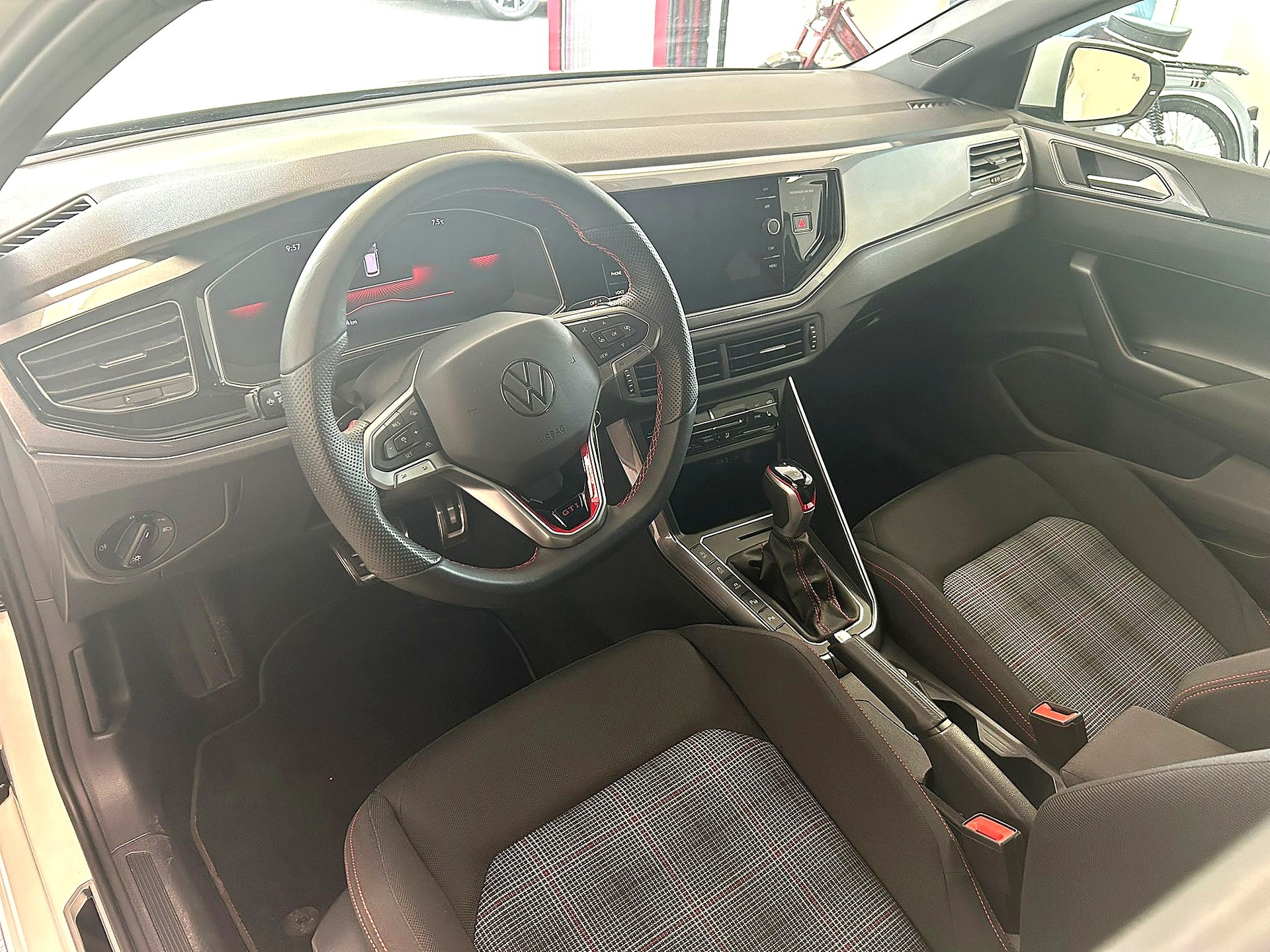 VW Polo GTI DSG – 207 PS, Matrix LED, ACC, Travel Assist, Top ausgestattet!-image-14