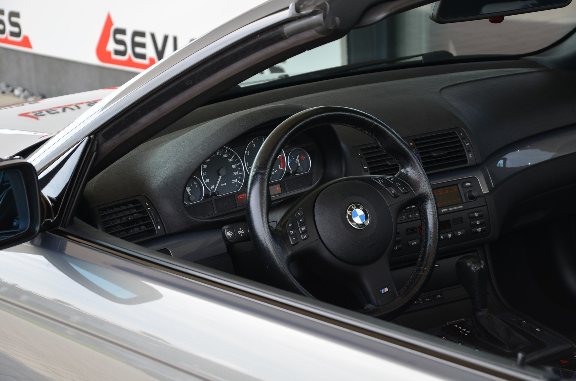 BMW 330Ci Cabriolet*Frisch ab MFK*-image-11