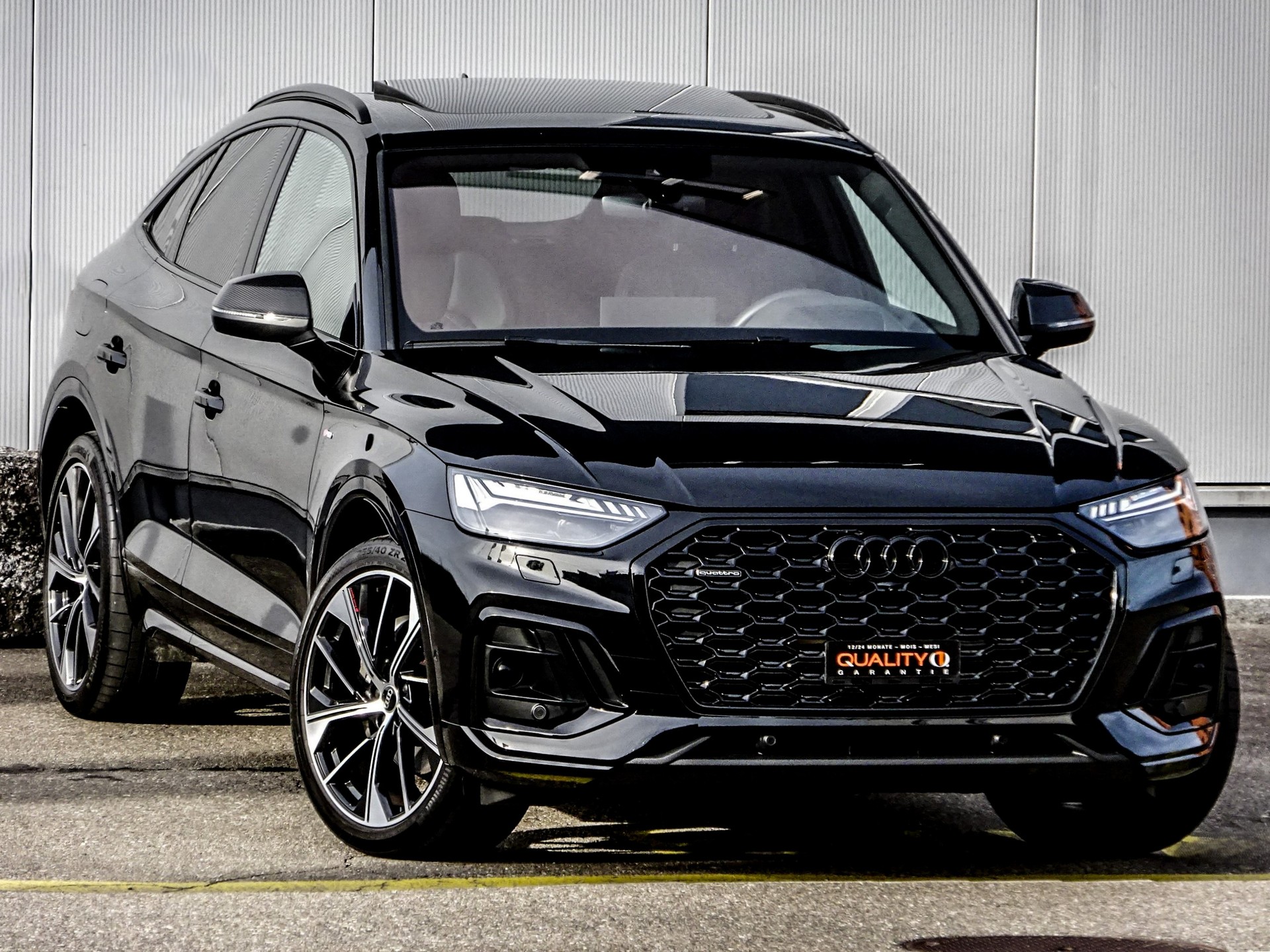 AUDI Q5 Sportback 40 TDI Black Edition quattro S-tronic // CH-Fahrzeug // Werksgarantie // COMPETITION....