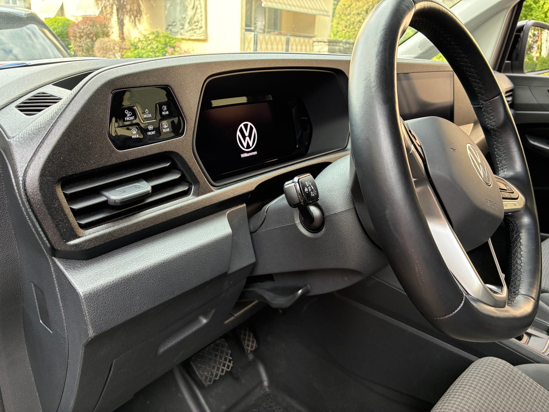 VW 2.0 TDI 122 Liberty DSG-image-11