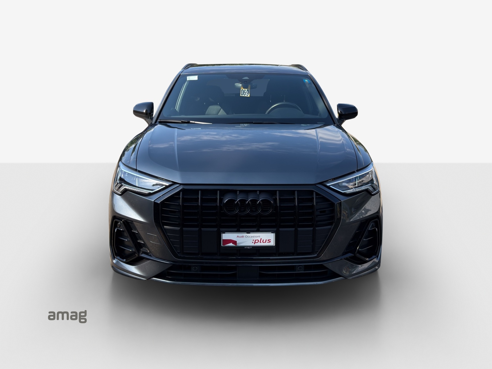 AUDI Q3 35 TFSI S line Attraction S-tronic-image-6