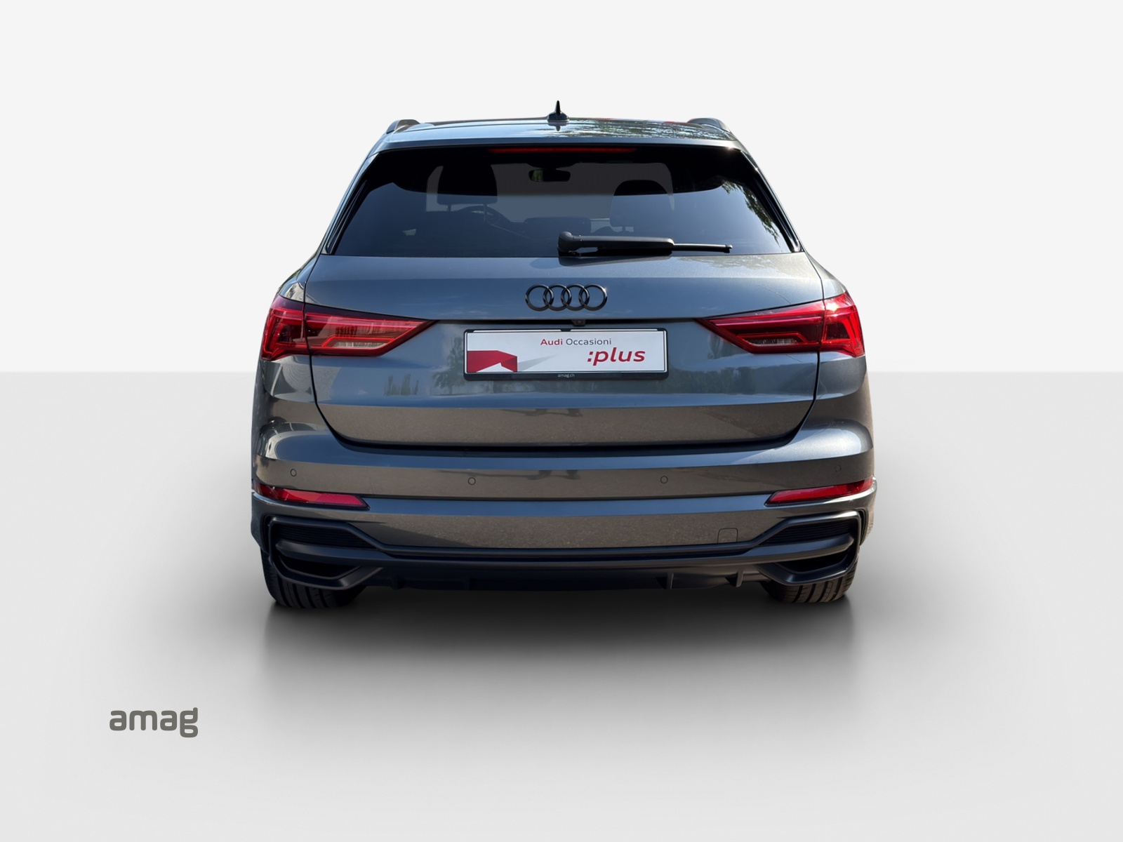 AUDI Q3 35 TFSI S line Attraction S-tronic-image-3
