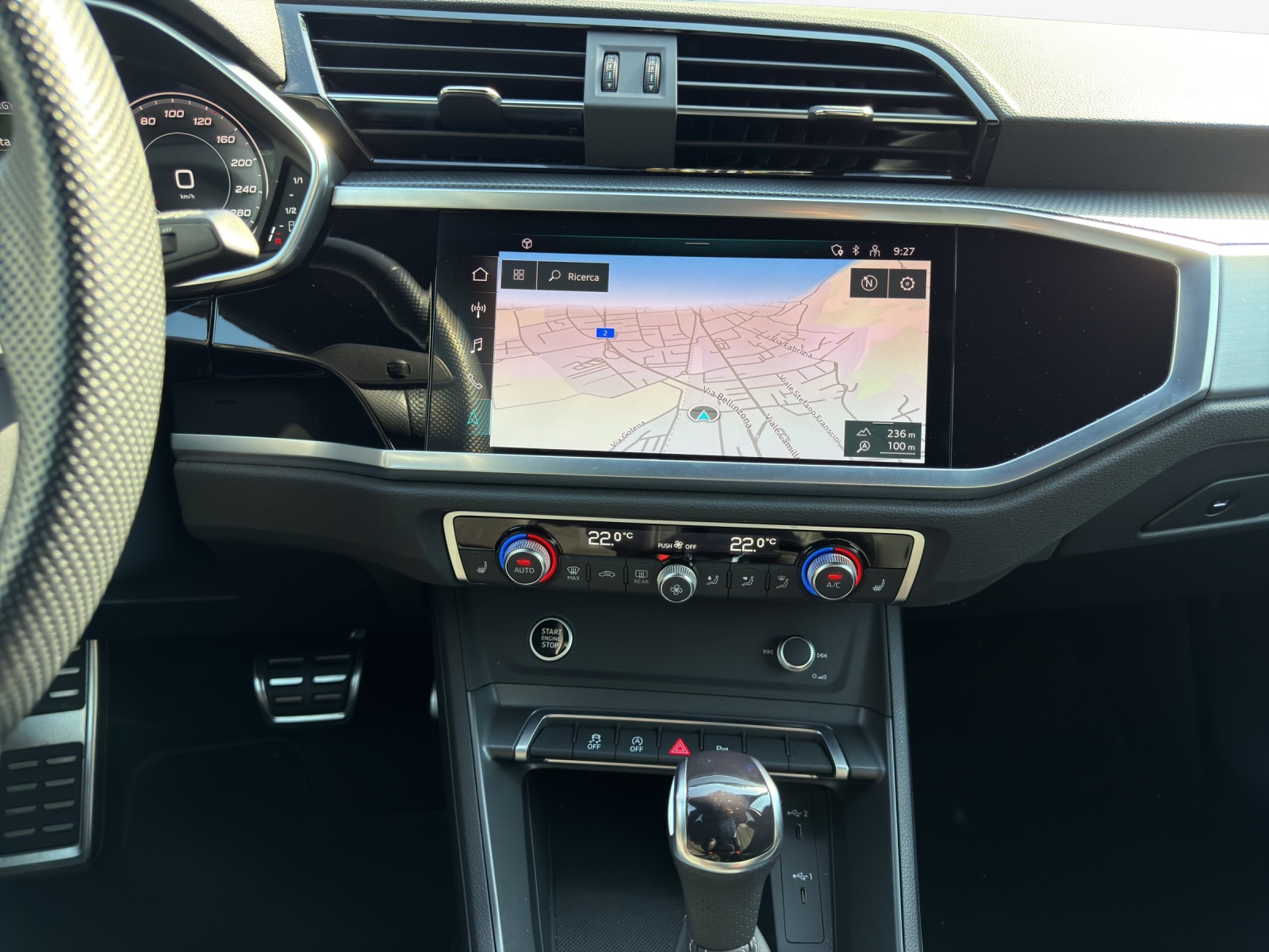 AUDI Q3 35 TFSI S line Attraction S-tronic-image-10