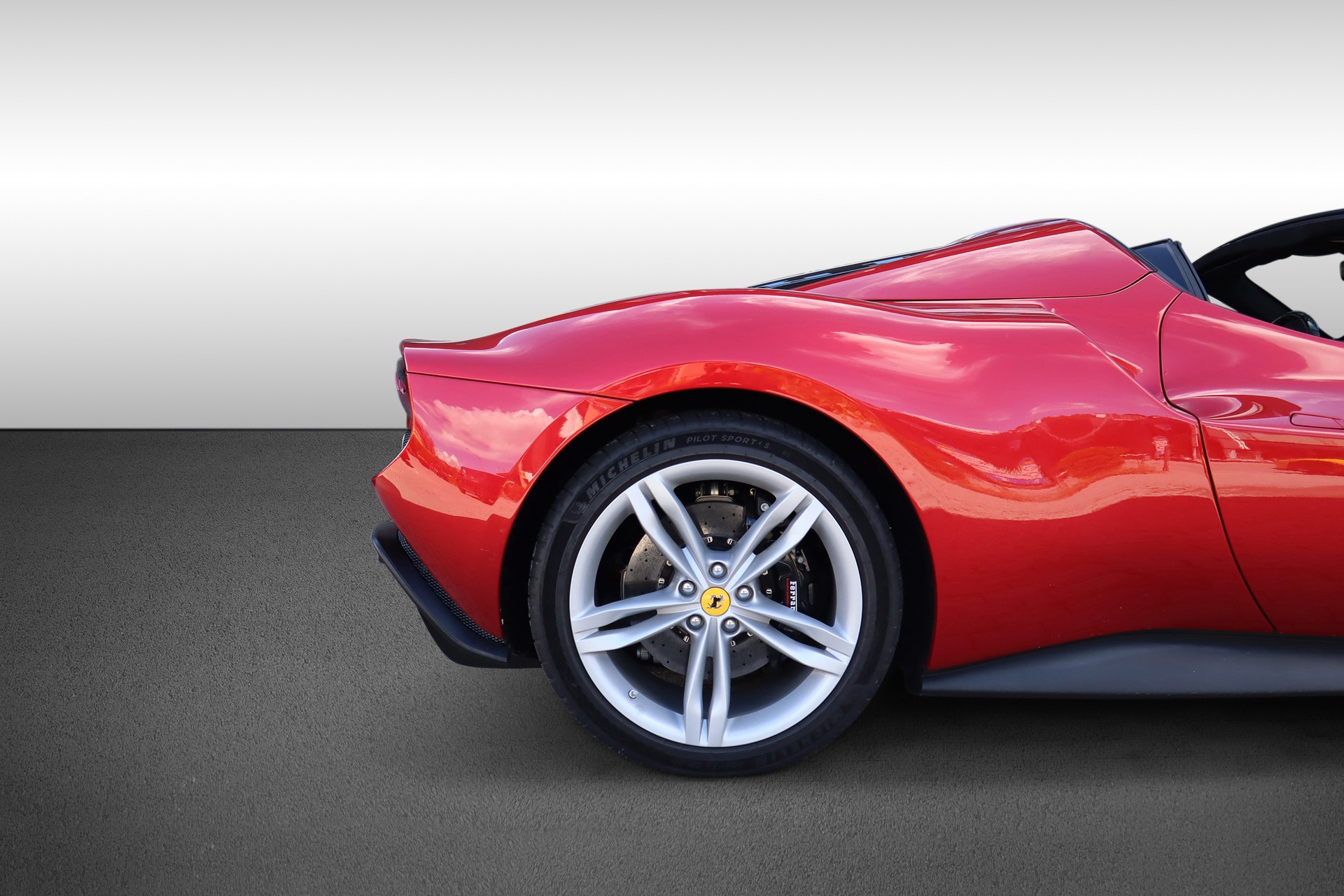 FERRARI 296 GTS-image-8